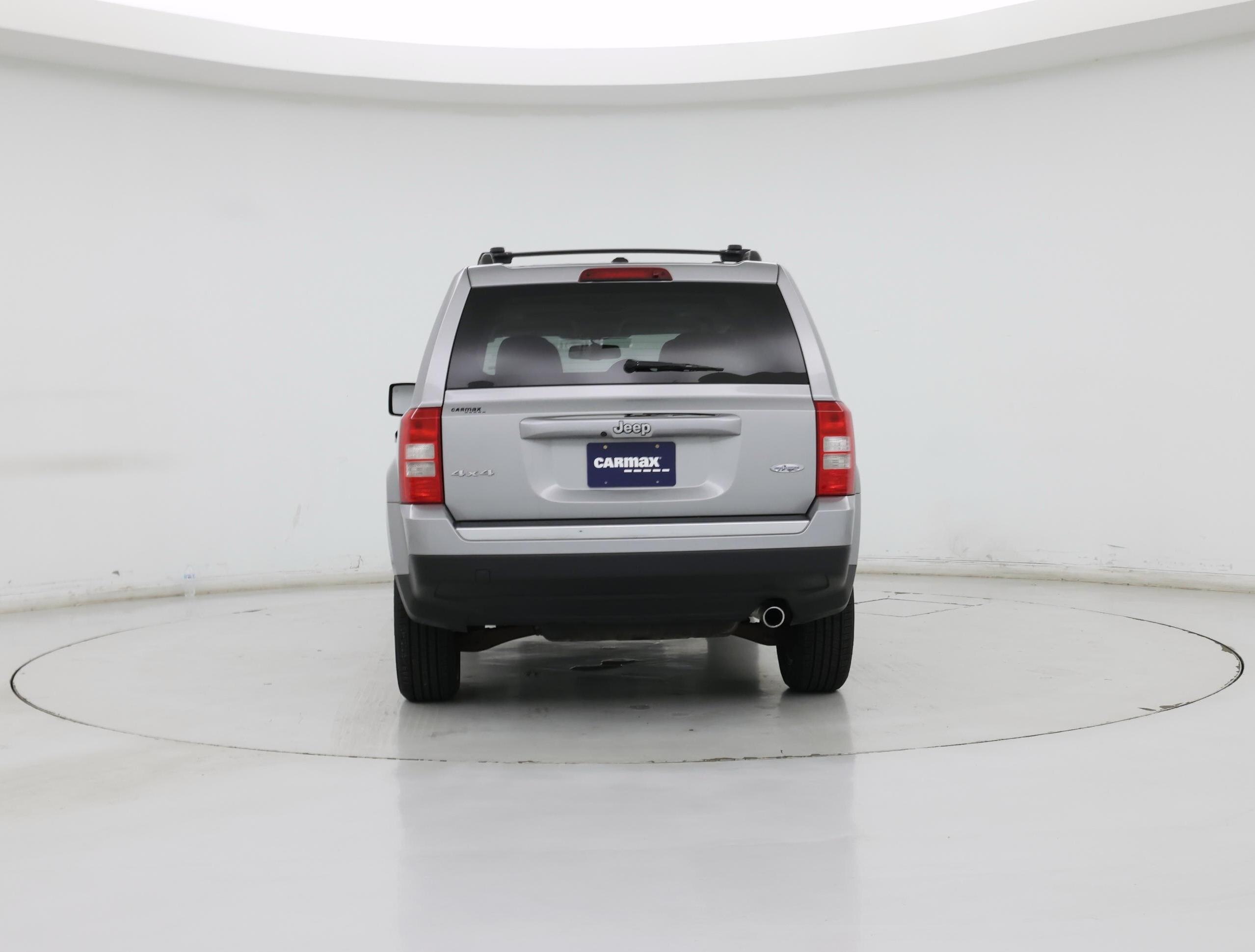 Thumbnail: 2016 Jeep Patriot - 6