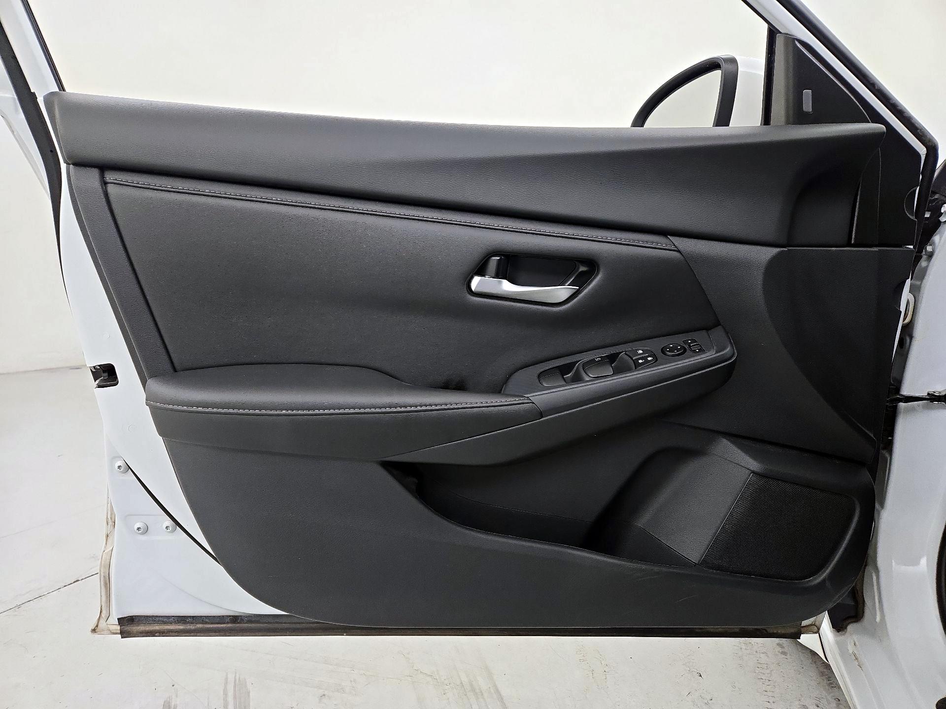 Thumbnail: 2024 Nissan Sentra - 12