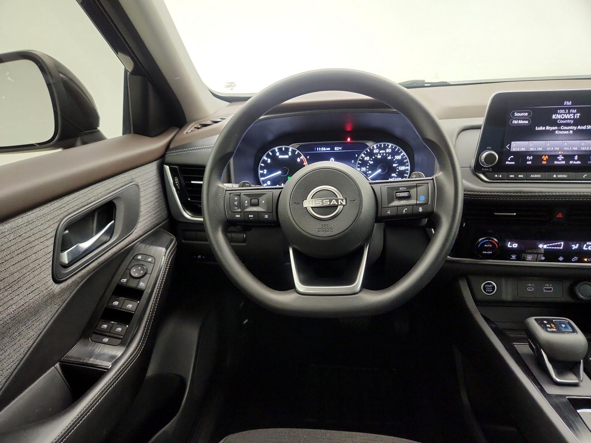 Thumbnail: 2022 Nissan Rogue - 10