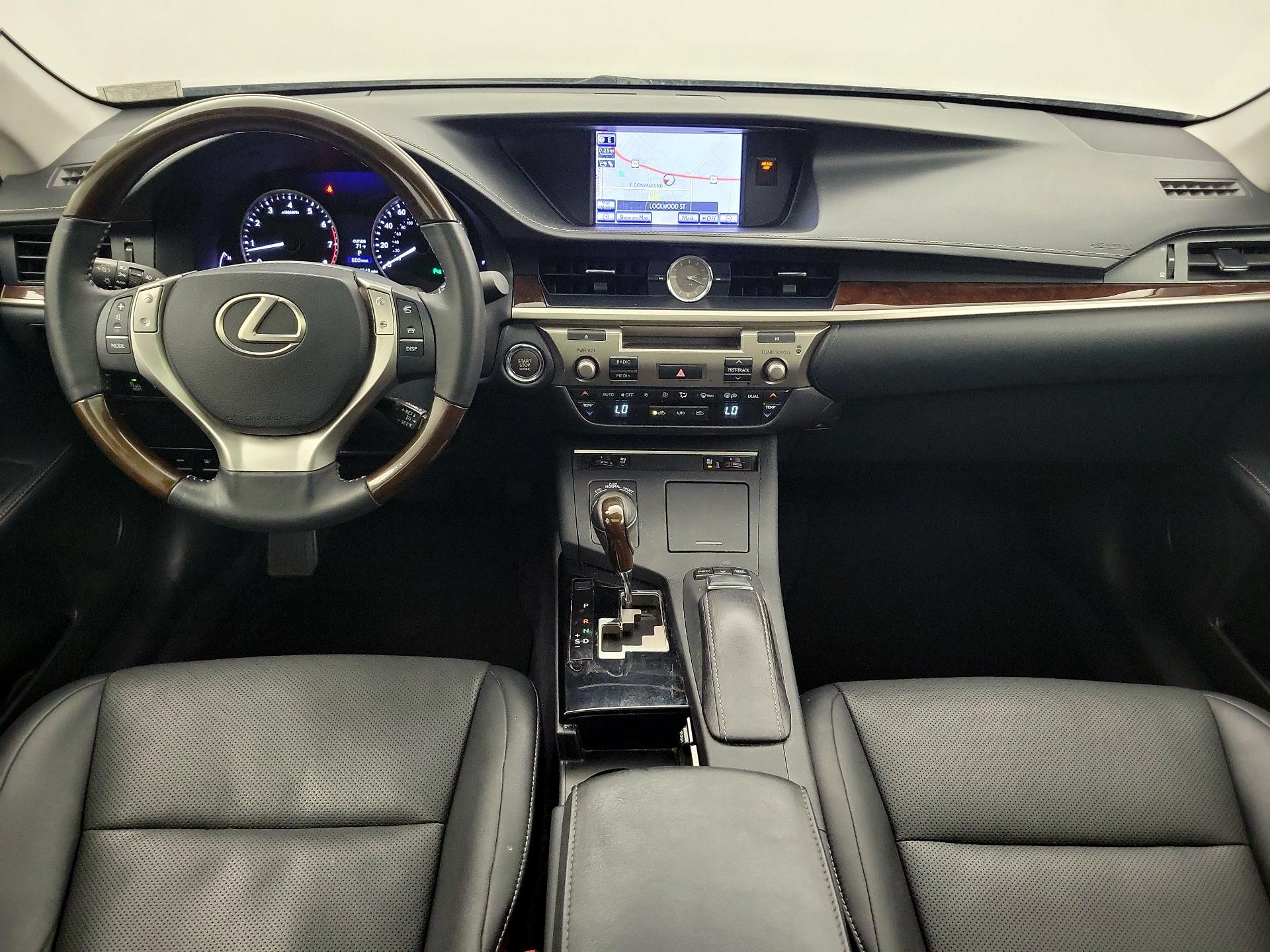Thumbnail: 2014 Lexus ES - 9