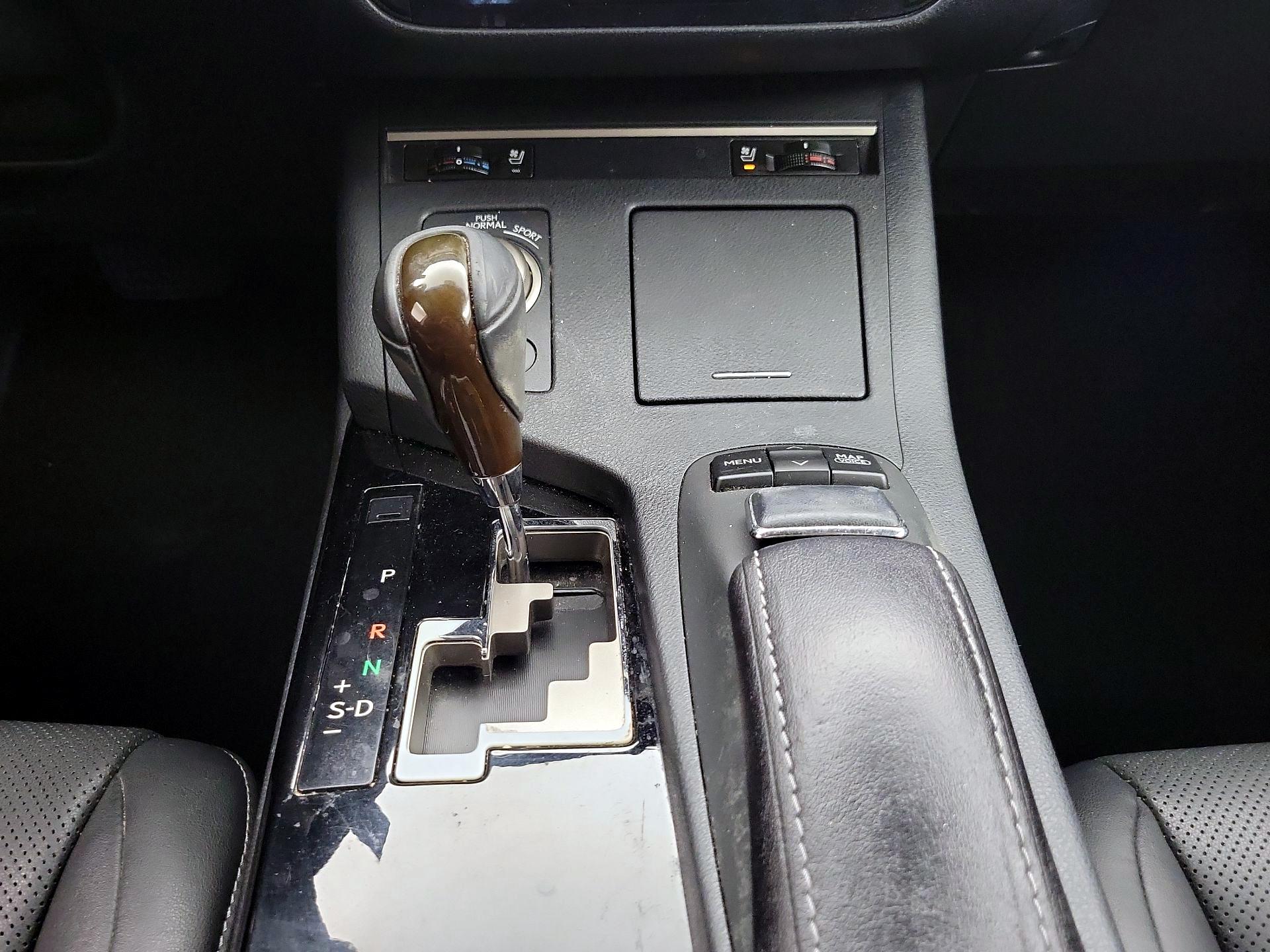 Thumbnail: 2014 Lexus ES - 18