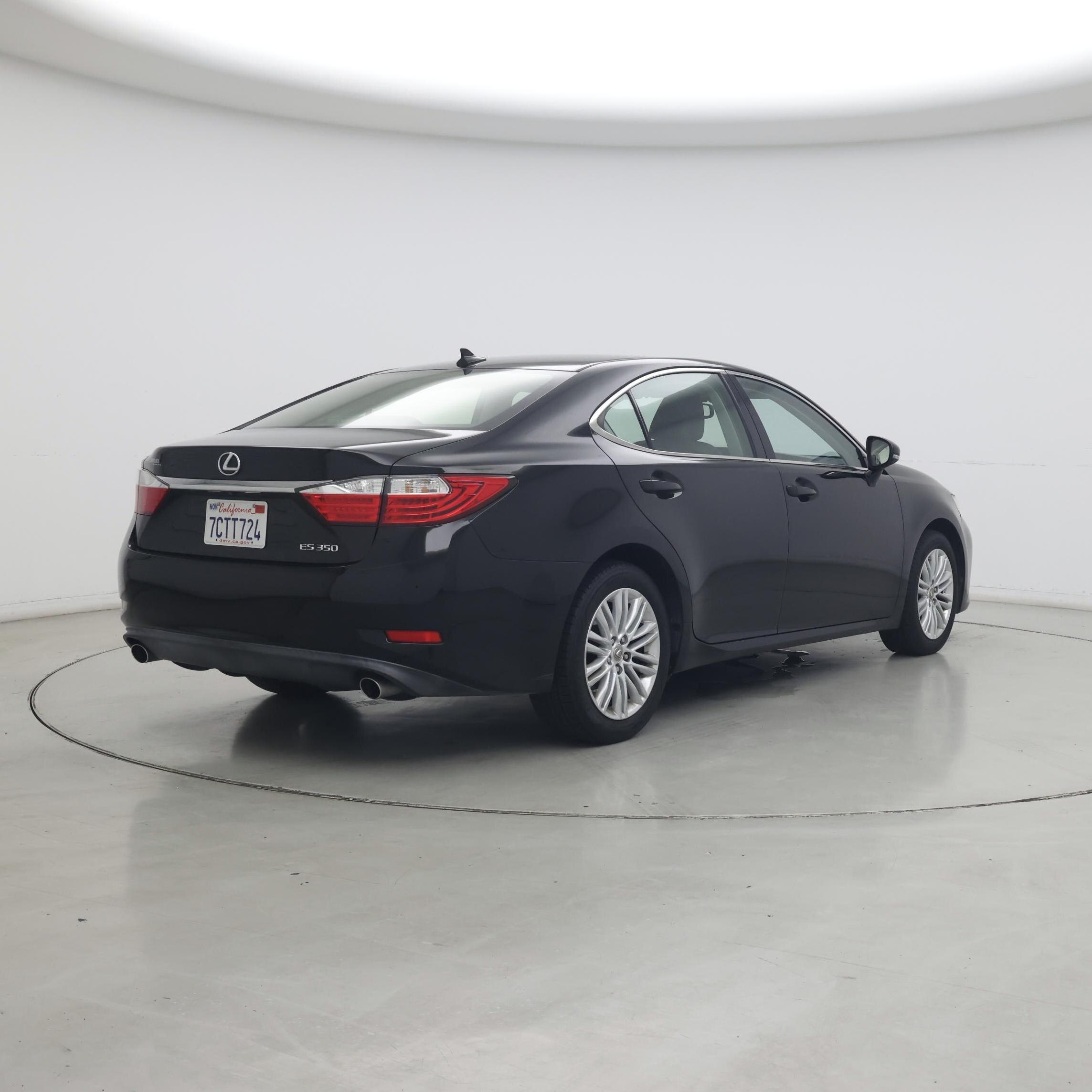 Thumbnail: 2014 Lexus ES - 8