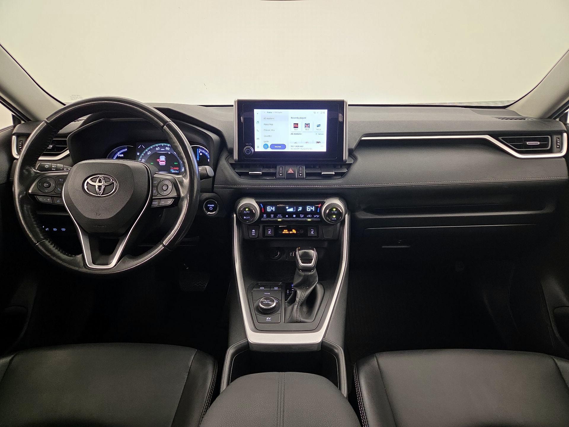 Thumbnail: 2023 Toyota RAV4 - 9