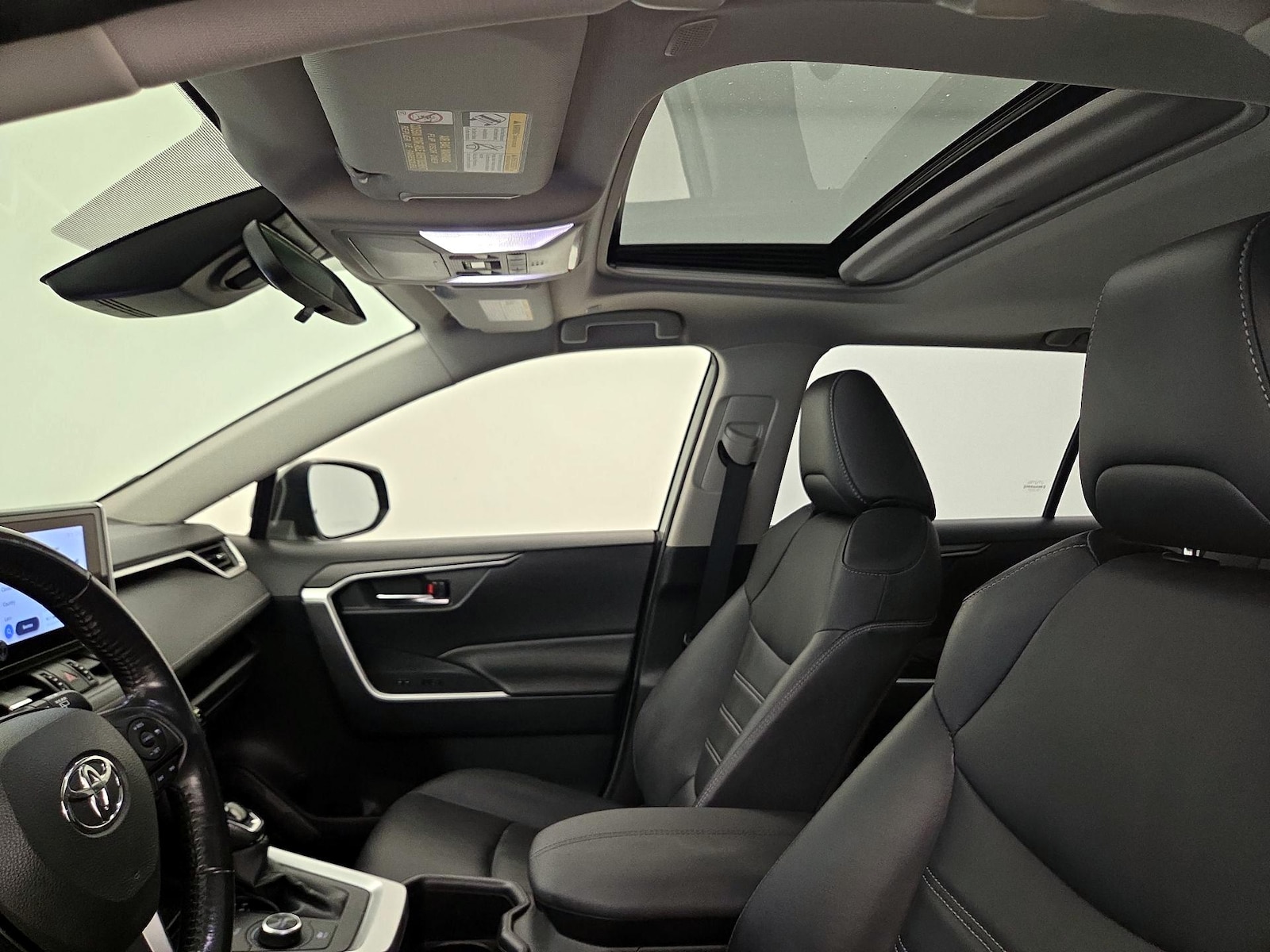 2023 Toyota RAV4 XLE Premium - Photo 20