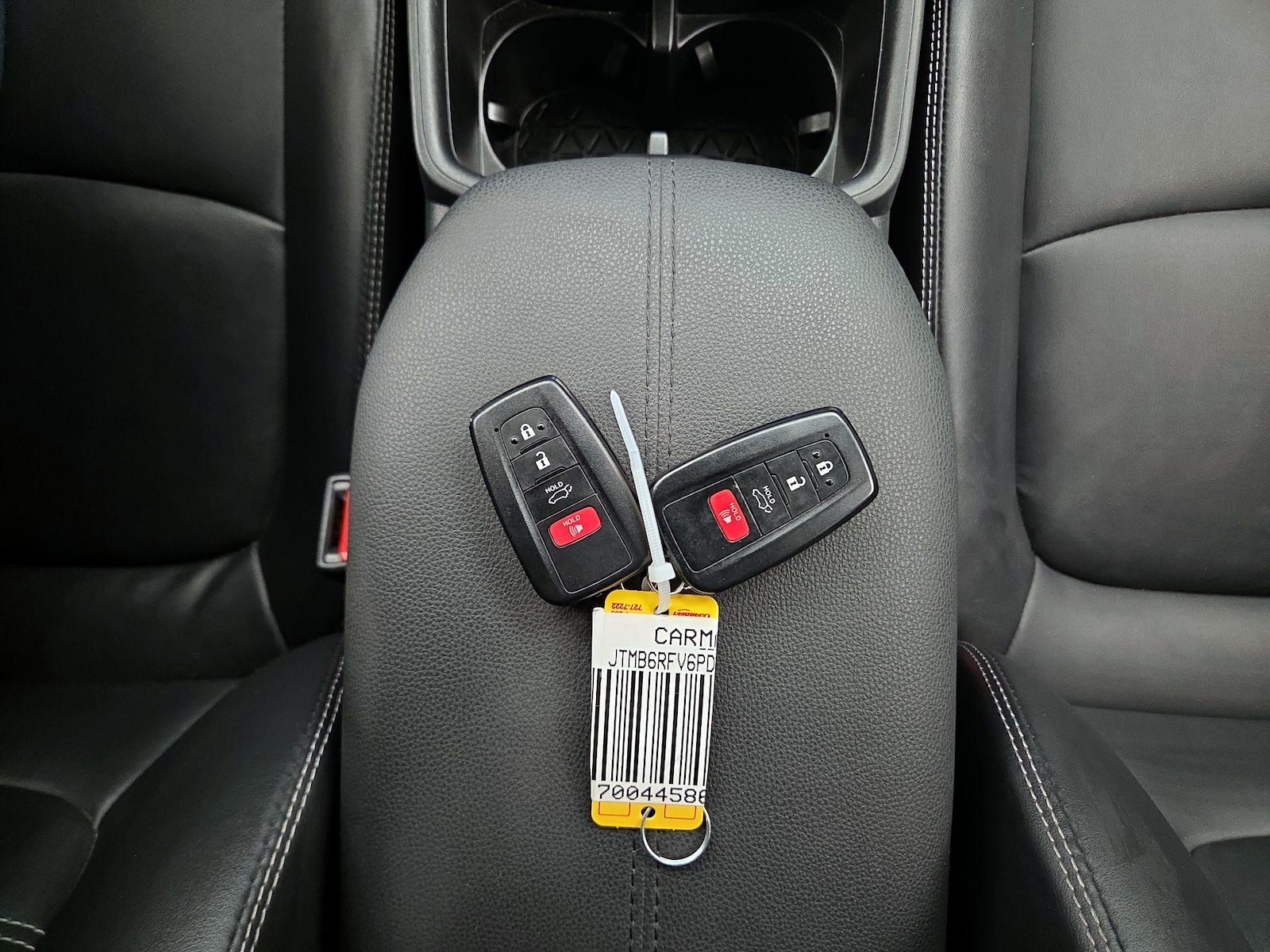 2023 Toyota RAV4 XLE Premium - Photo 24