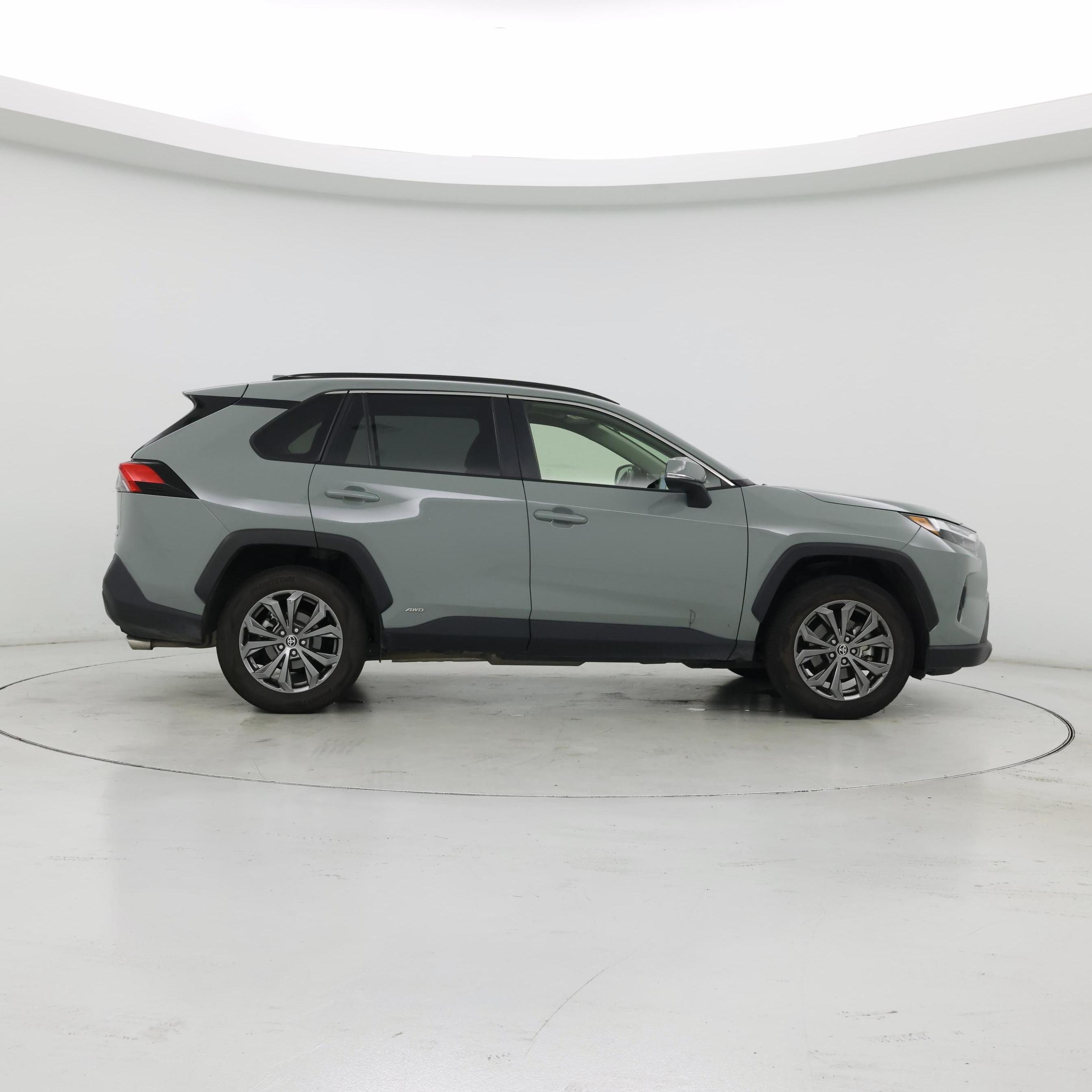 Thumbnail: 2023 Toyota RAV4 - 7