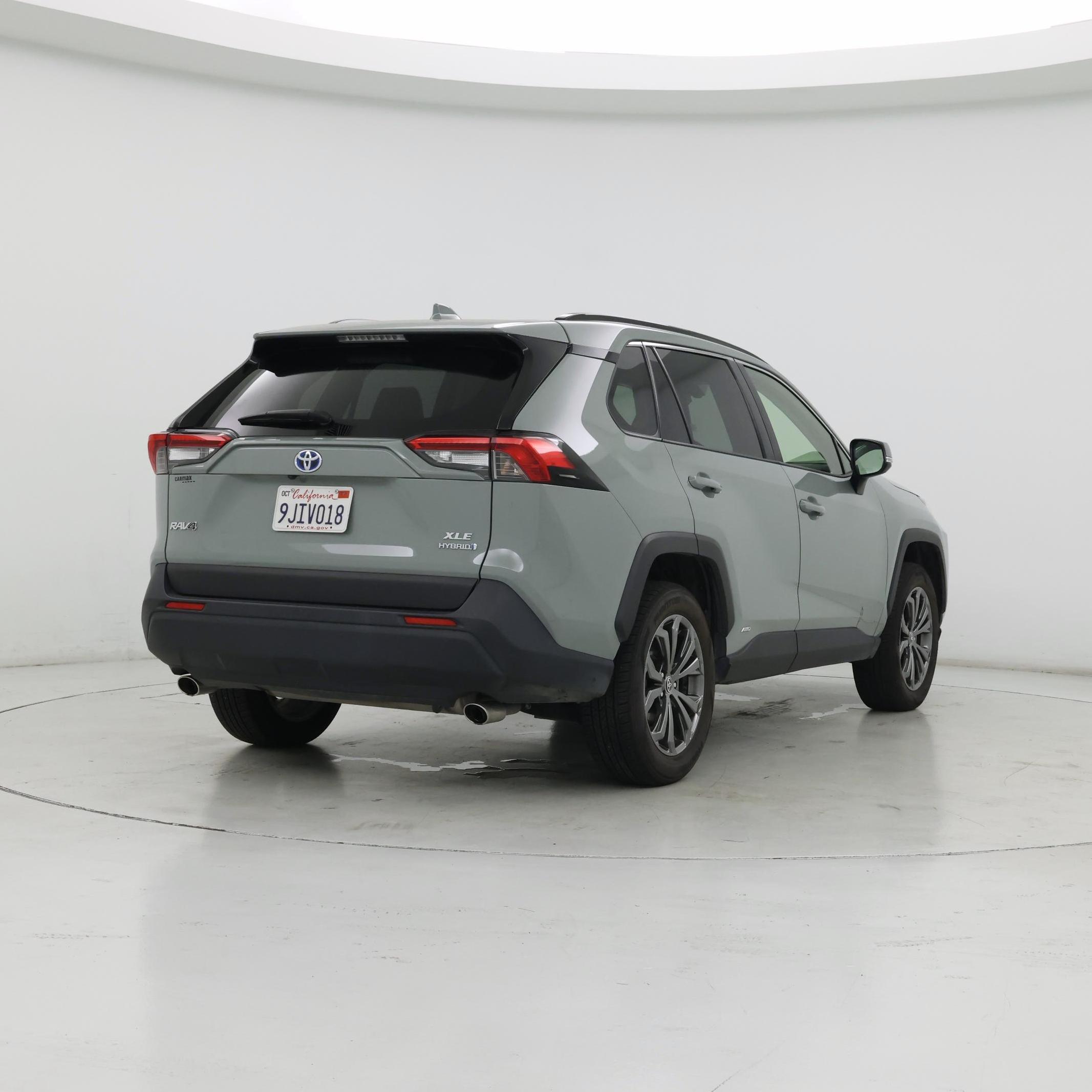 Thumbnail: 2023 Toyota RAV4 - 8