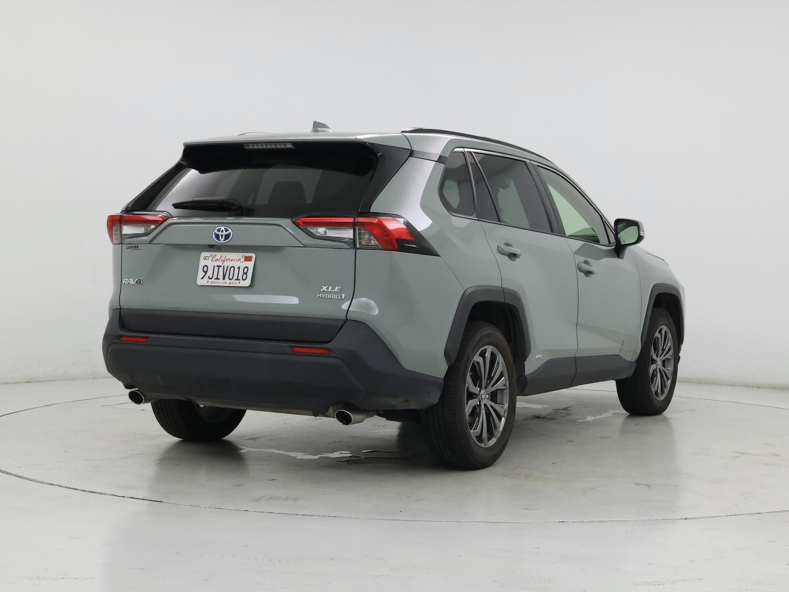 2023 Toyota RAV4 XLE Premium - Photo 9