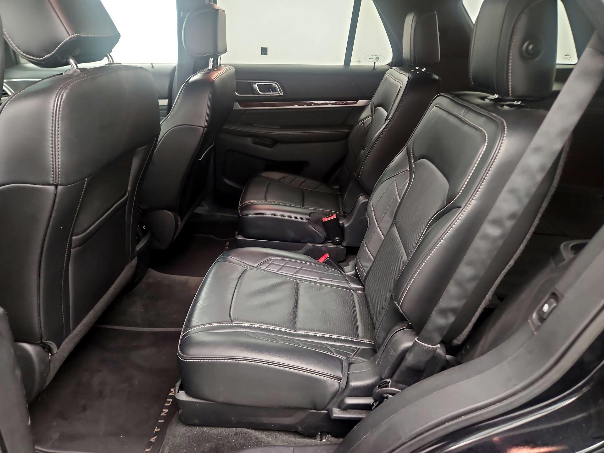 Thumbnail: 2016 Ford Explorer - 18
