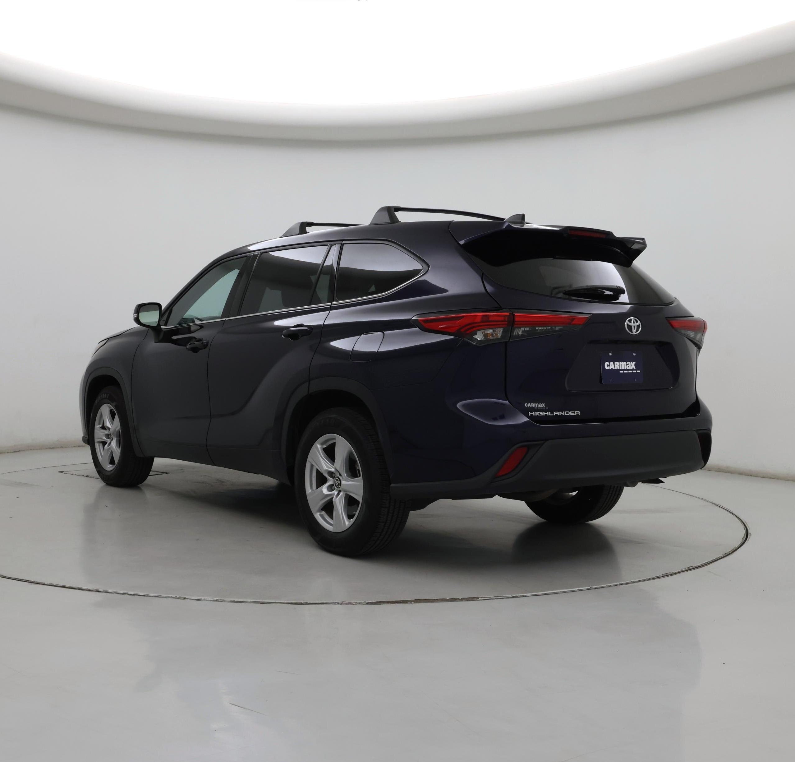 Thumbnail: 2022 Toyota Highlander - 2
