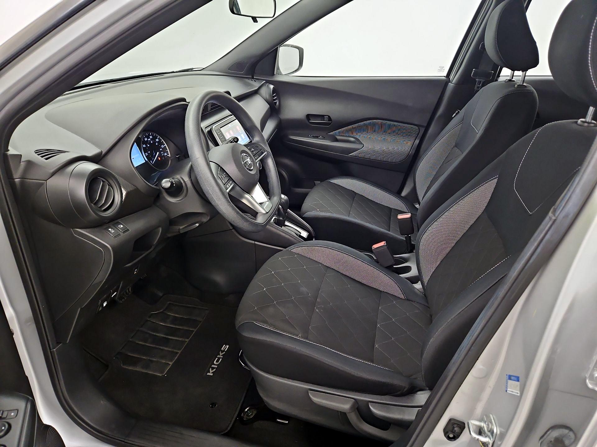 Thumbnail: 2018 Nissan Kicks - 11