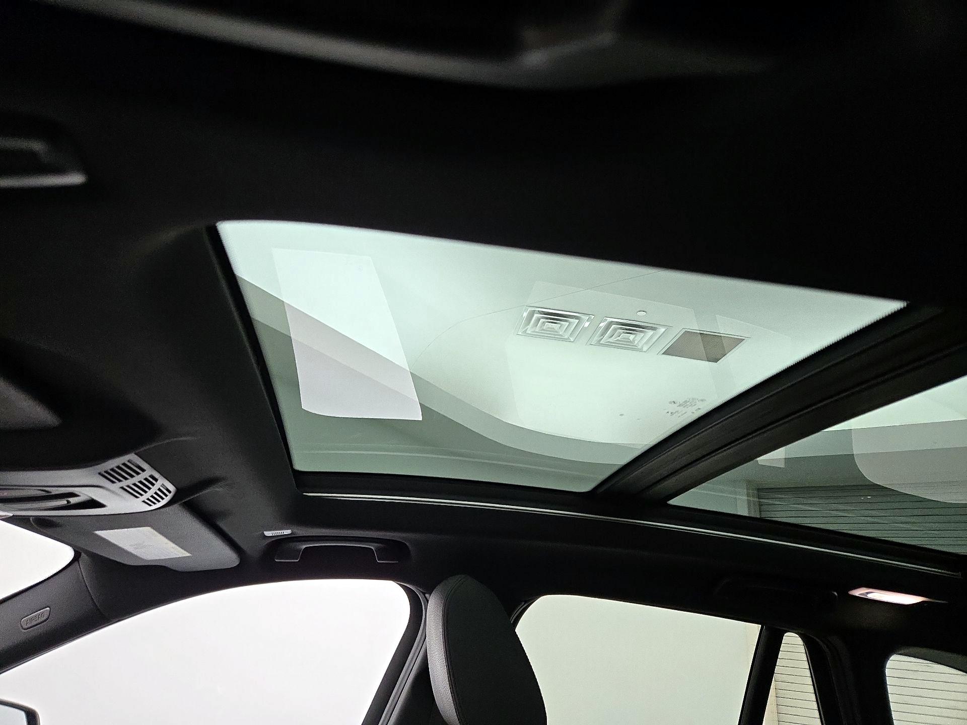 Thumbnail: 2019 BMW X1 - 20
