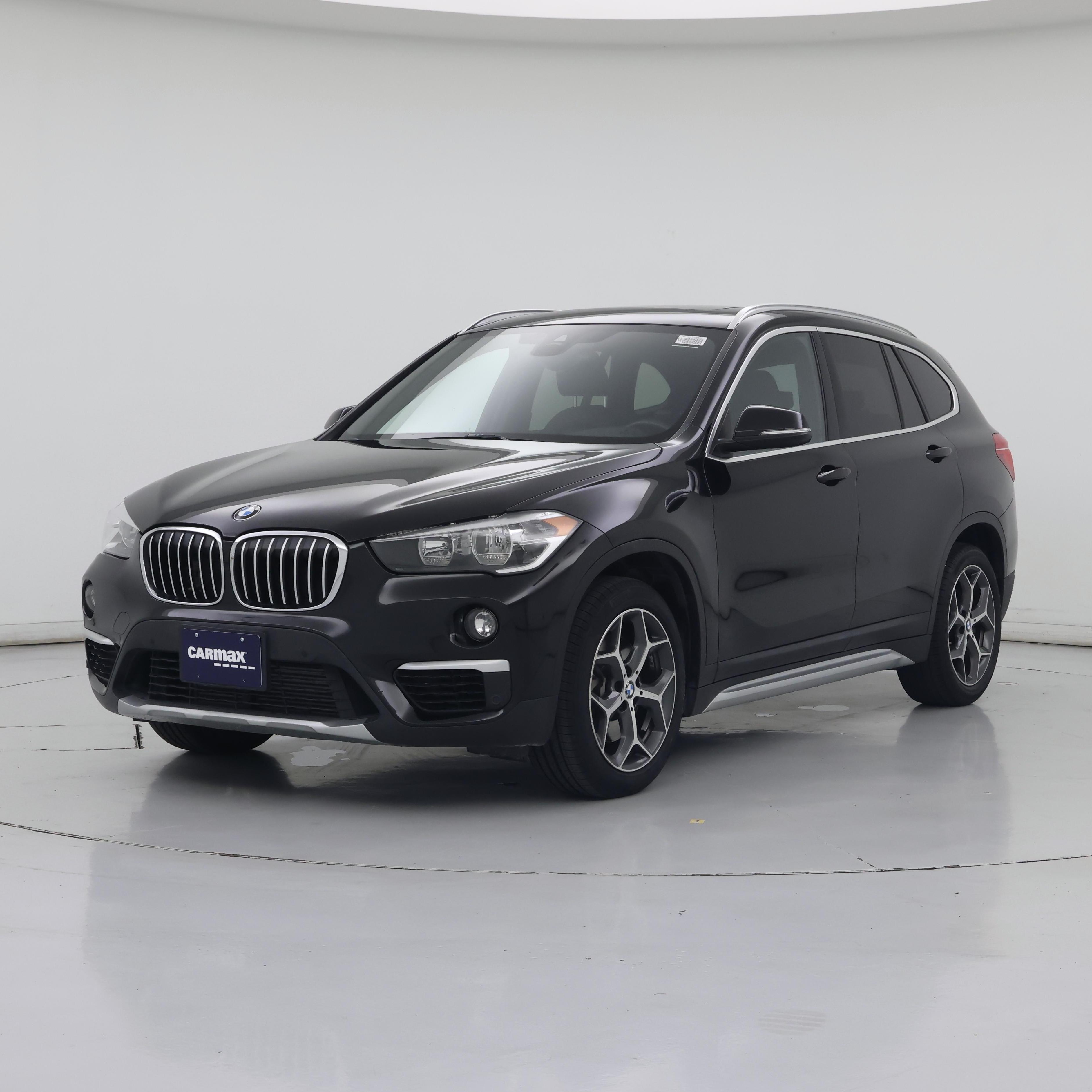 Thumbnail: 2019 BMW X1 - 4