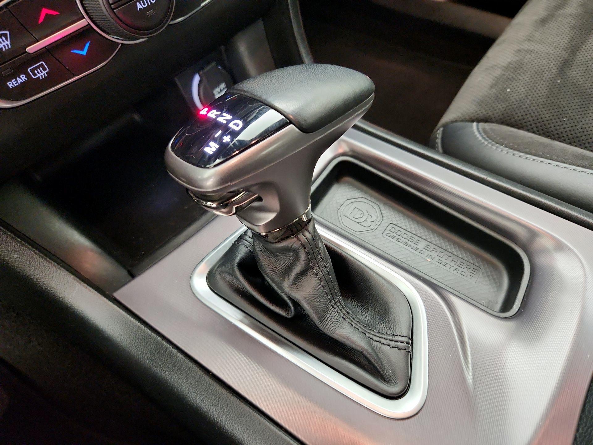 Thumbnail: 2020 Dodge Charger - 17
