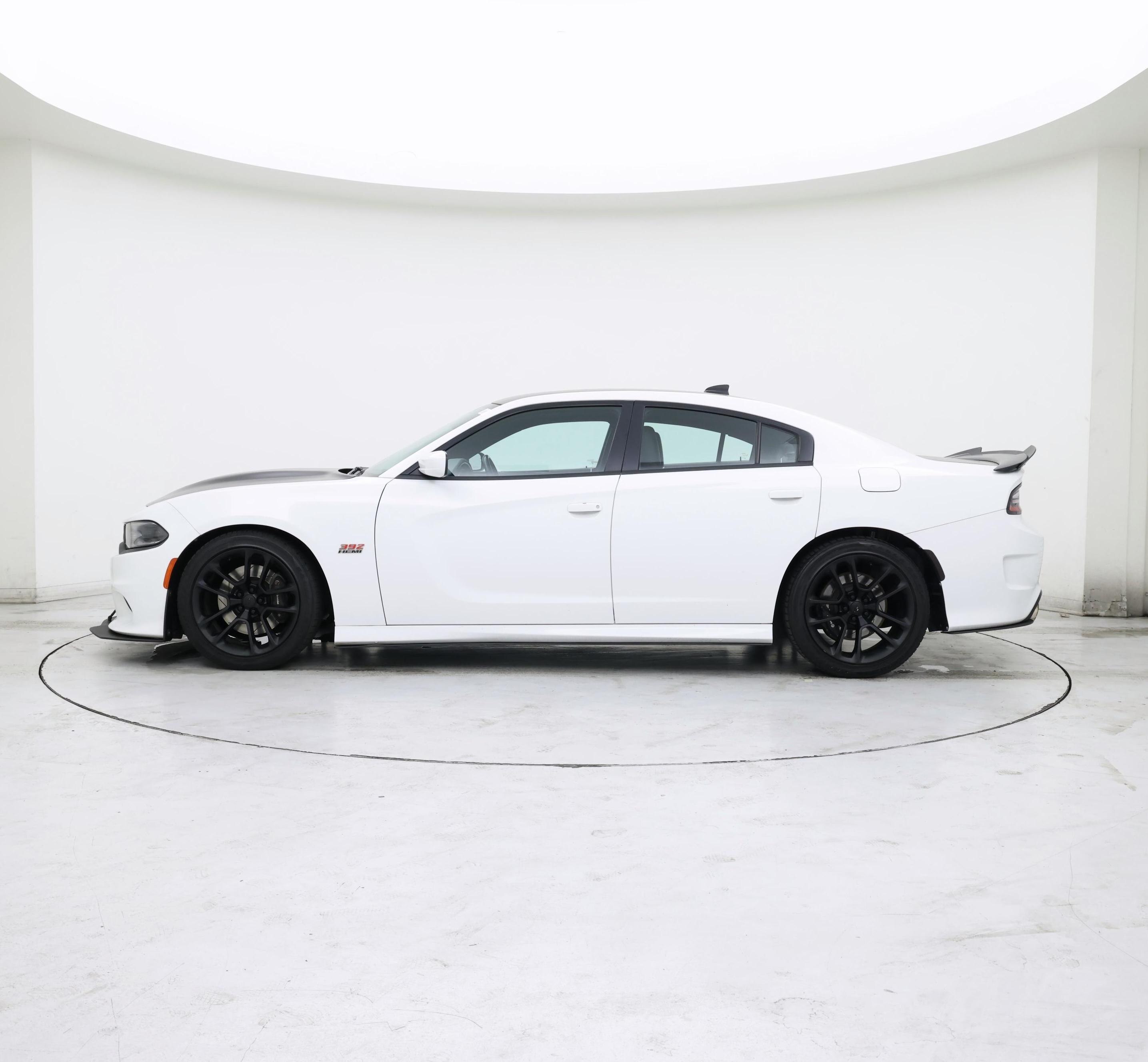 Thumbnail: 2020 Dodge Charger - 3