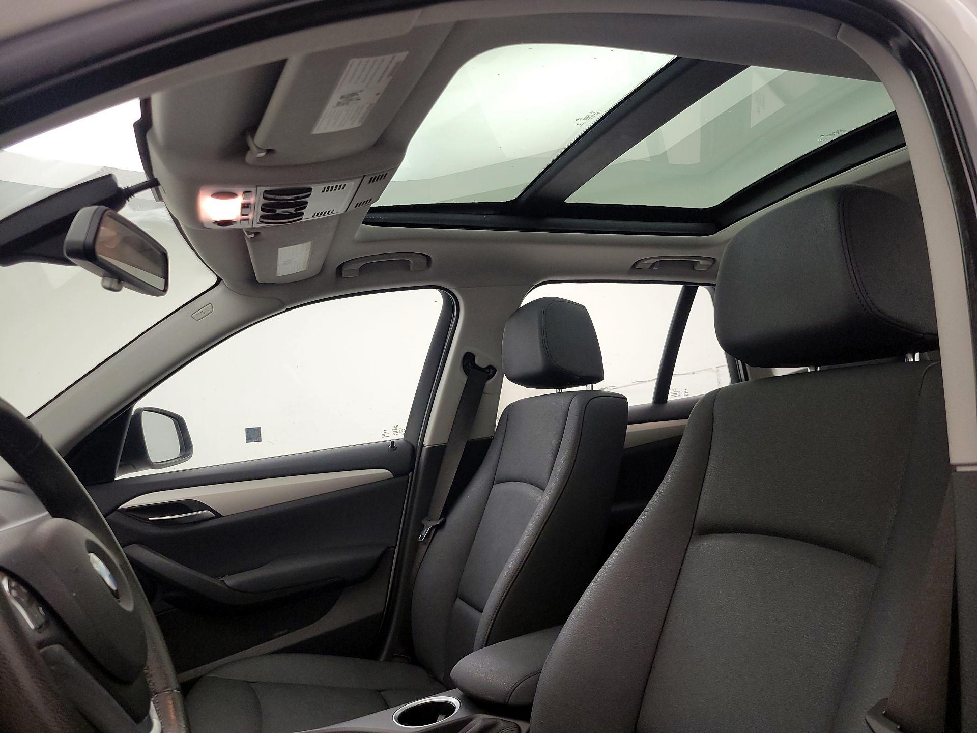 Thumbnail: 2015 BMW X1 - 18
