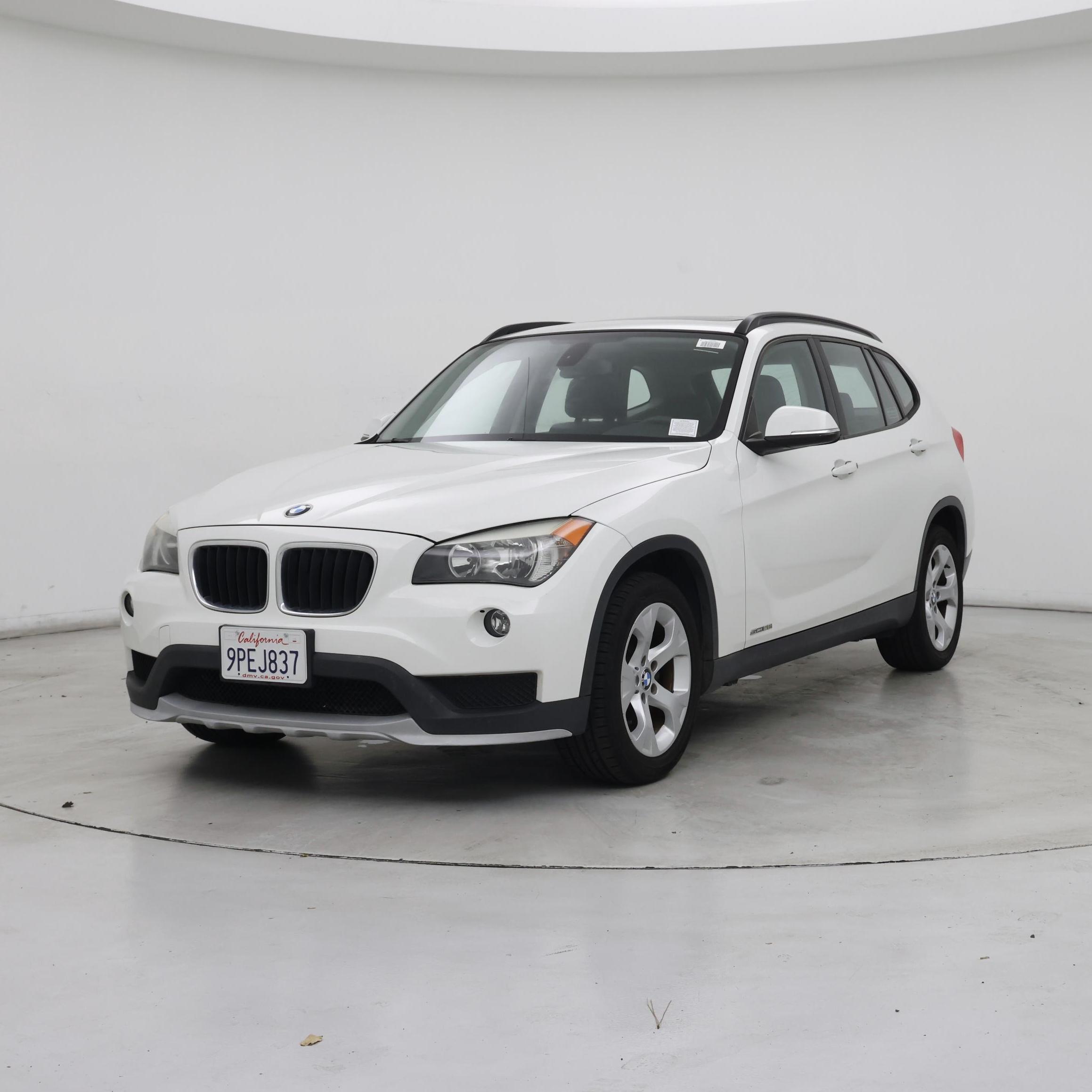 Thumbnail: 2015 BMW X1 - 4