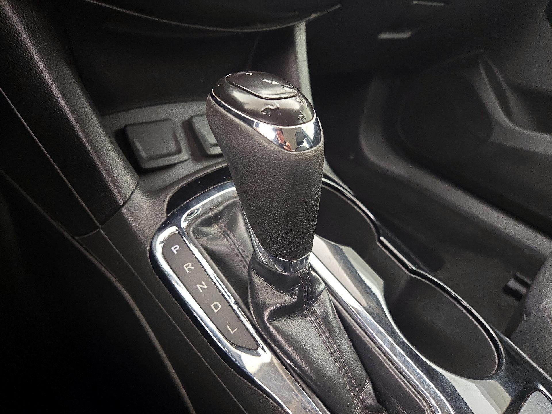 Thumbnail: 2016 Chevrolet Cruze - 15