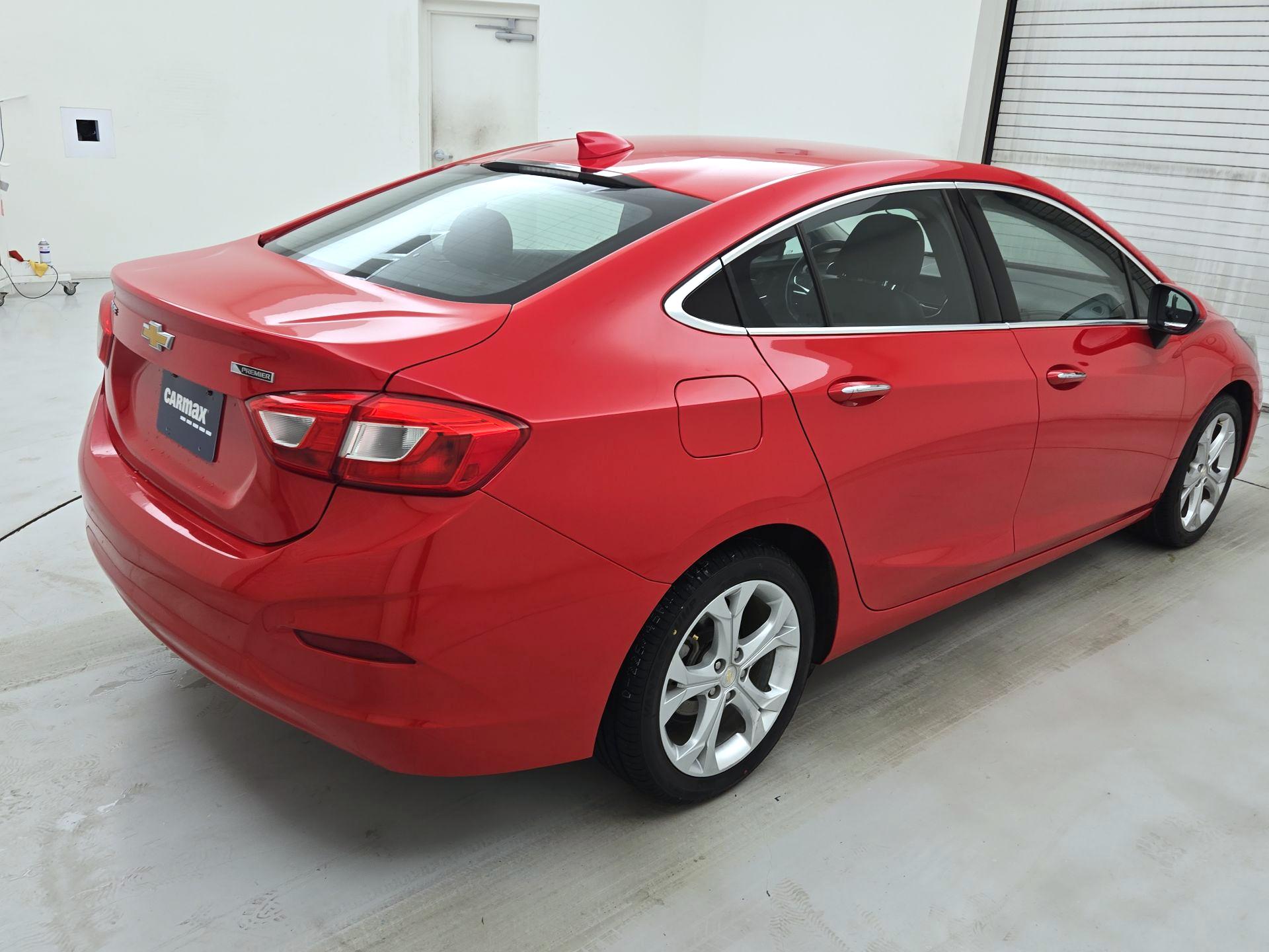 Thumbnail: 2016 Chevrolet Cruze - 5