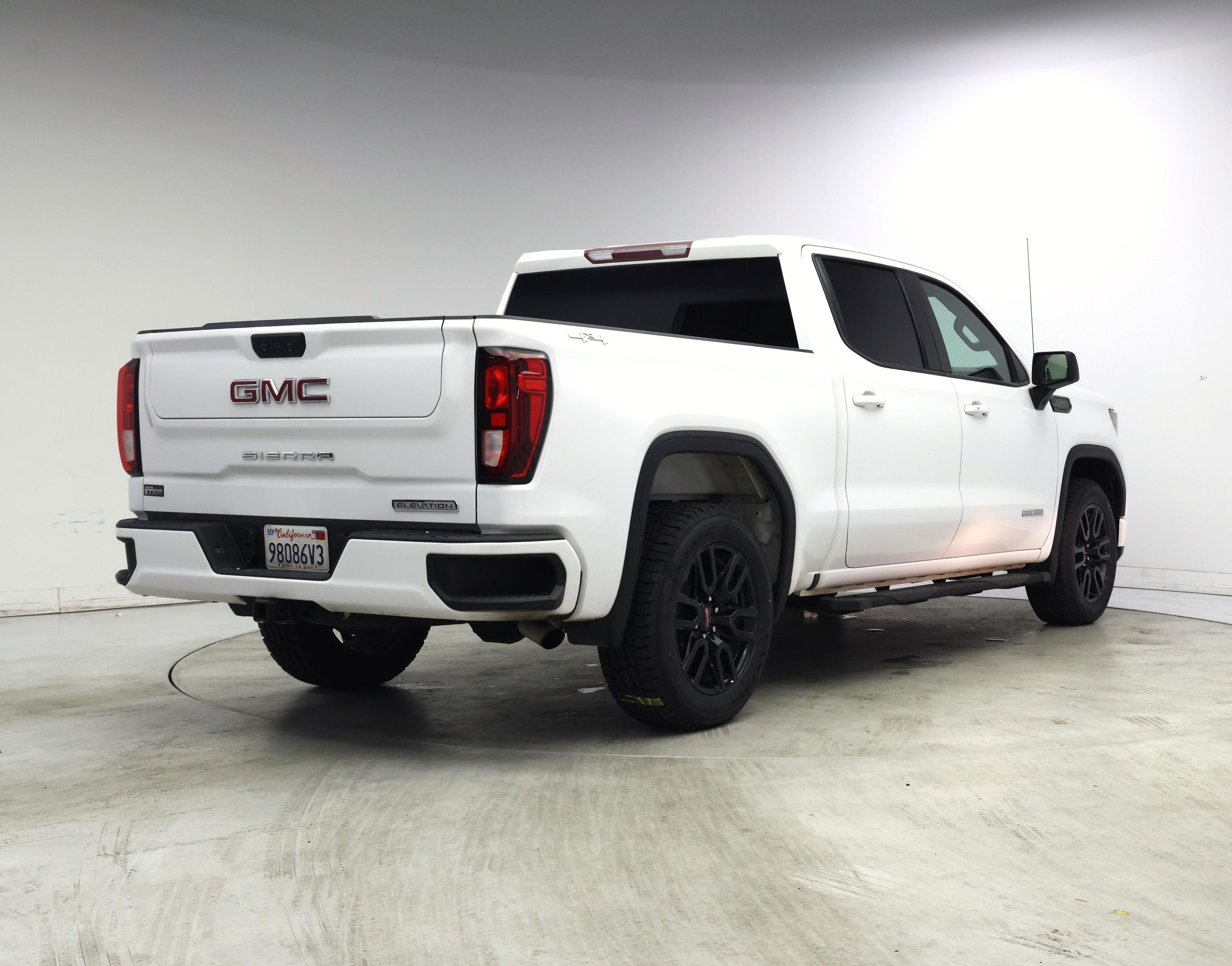 Thumbnail: 2023 GMC Sierra 1500 - 8