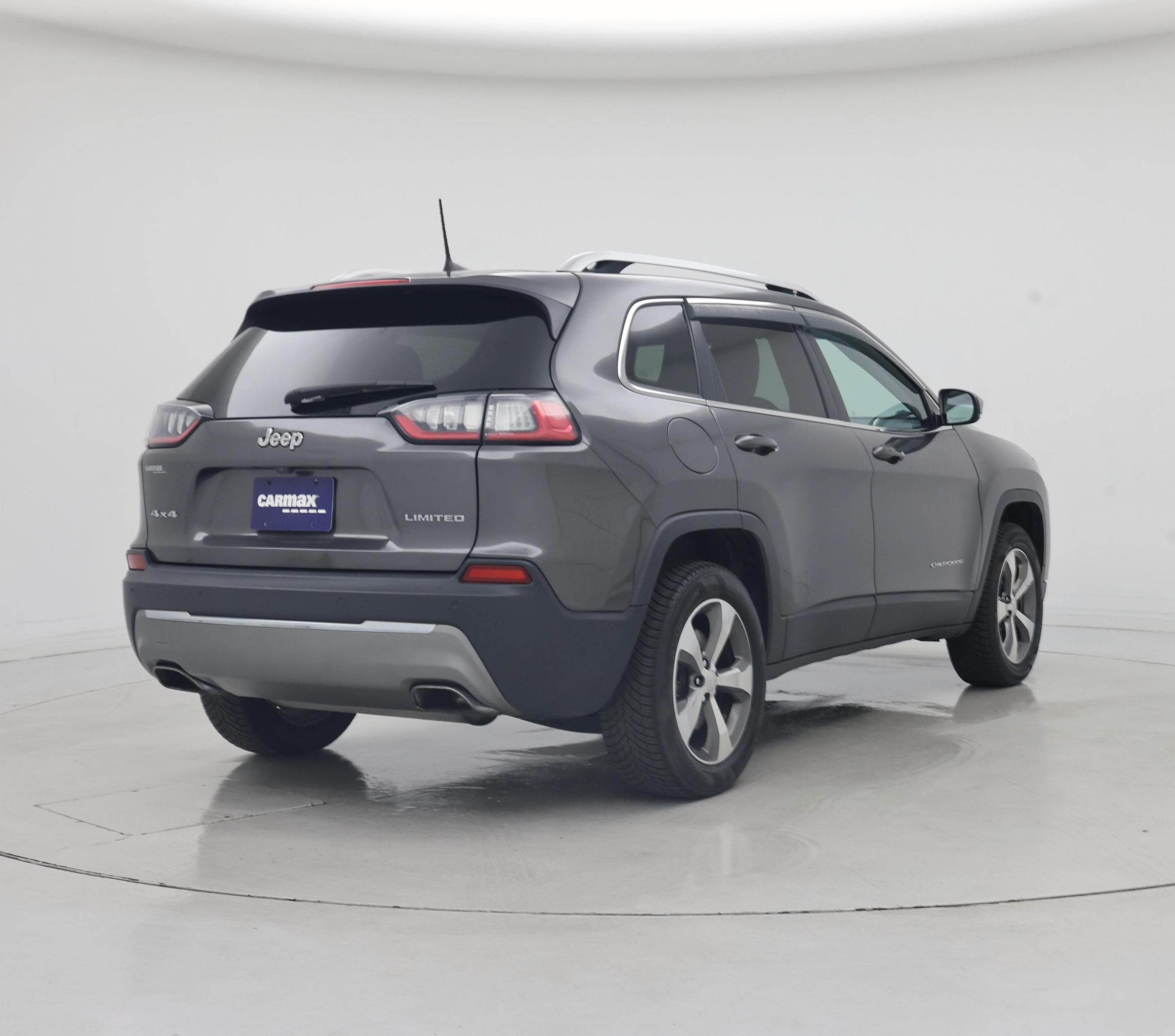 Thumbnail: 2020 Jeep Cherokee - 8