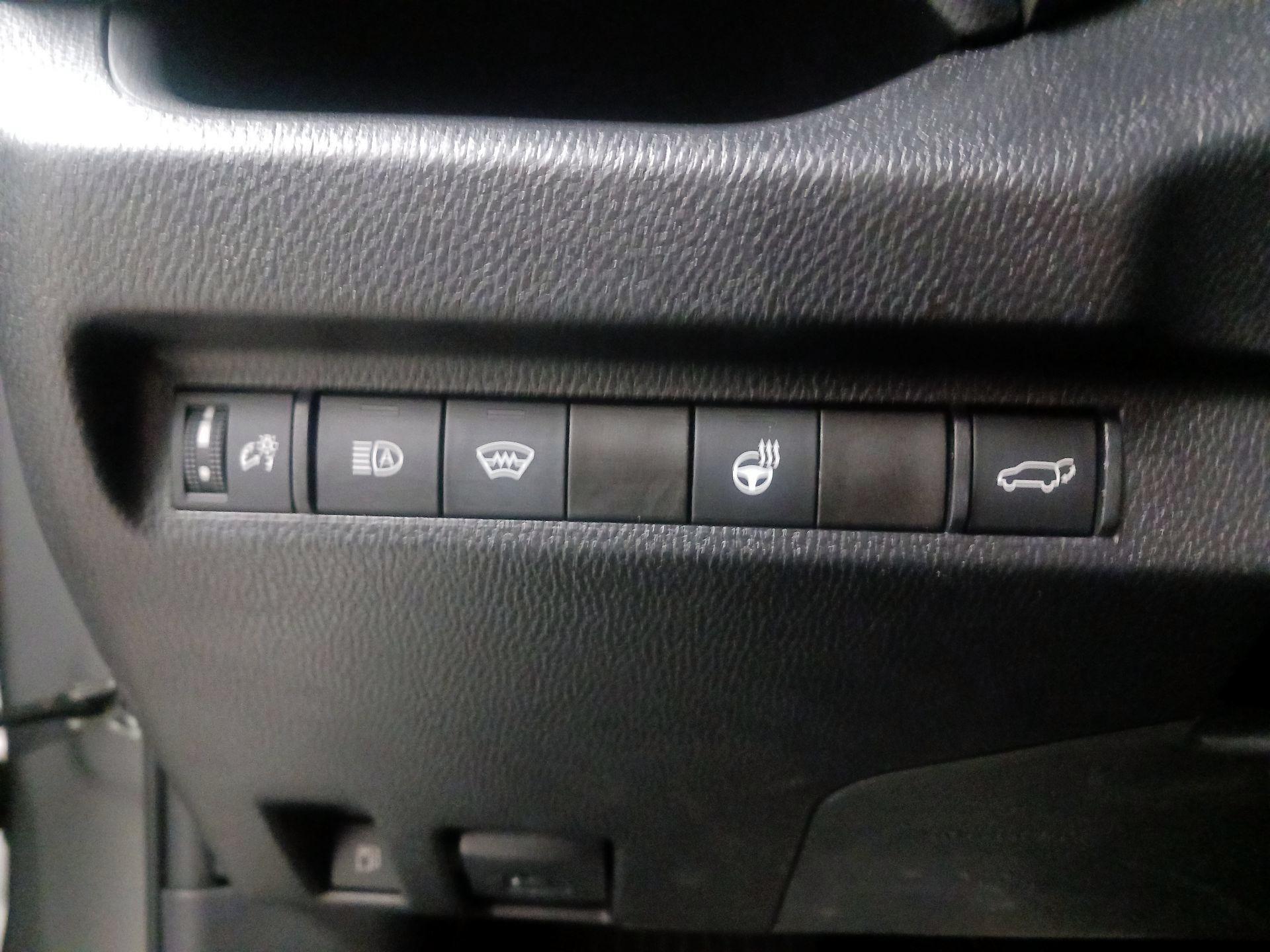 Thumbnail: 2024 Toyota RAV4 - 13