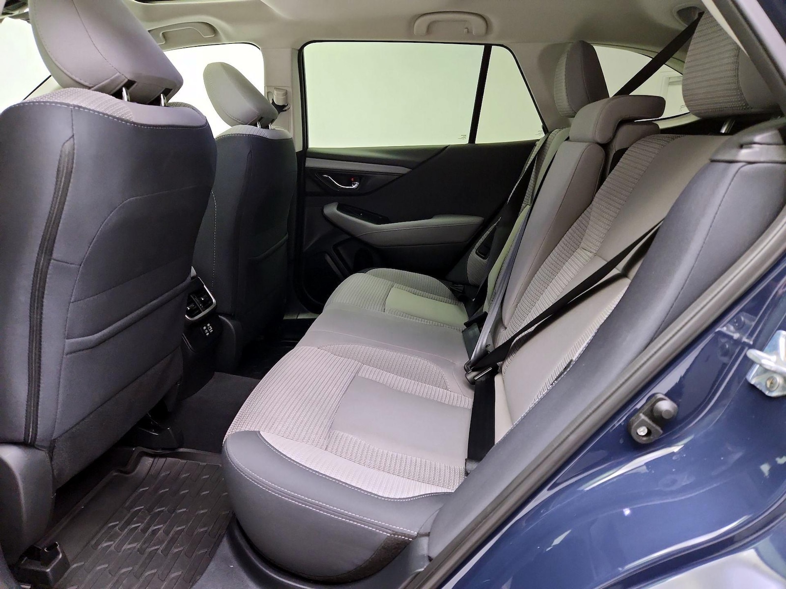 2025 Subaru Outback Premium - Photo 22