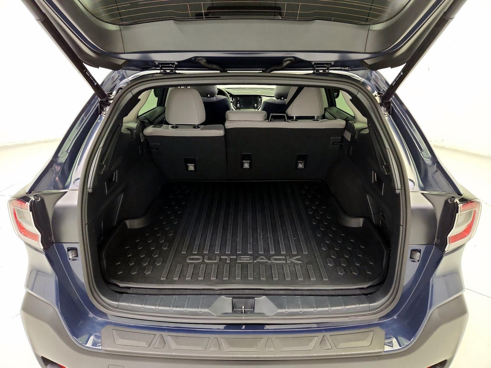2025 Subaru Outback Premium - Photo 23