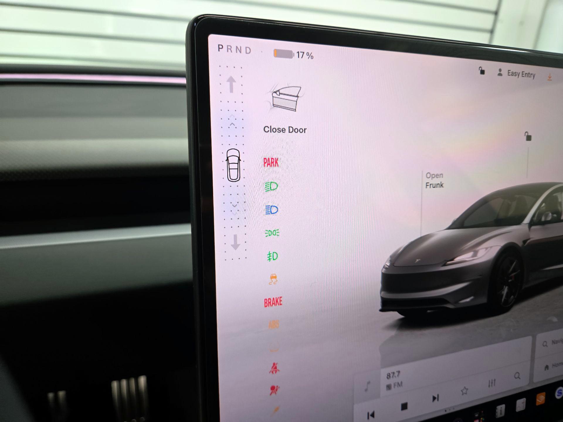 Thumbnail: 2025 Tesla Model 3 - 15