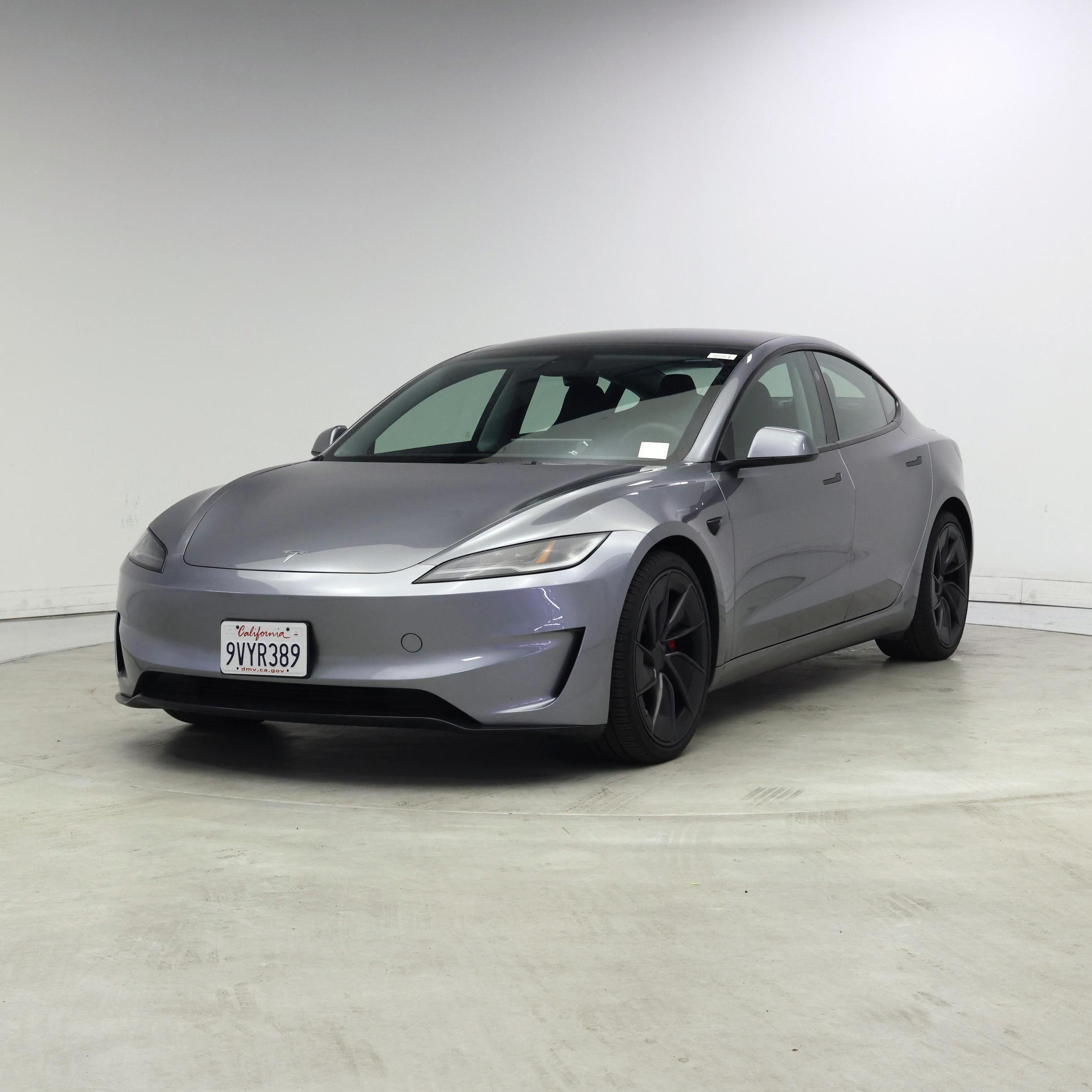 Thumbnail: 2025 Tesla Model 3 - 4