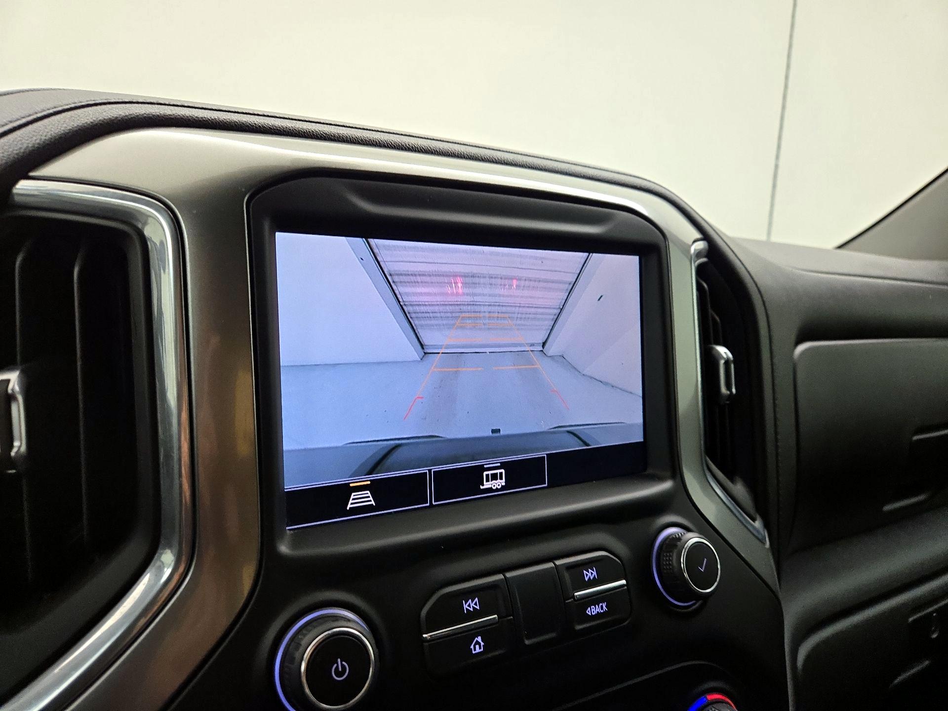 Thumbnail: 2021 Chevrolet Silverado 1500 - 13