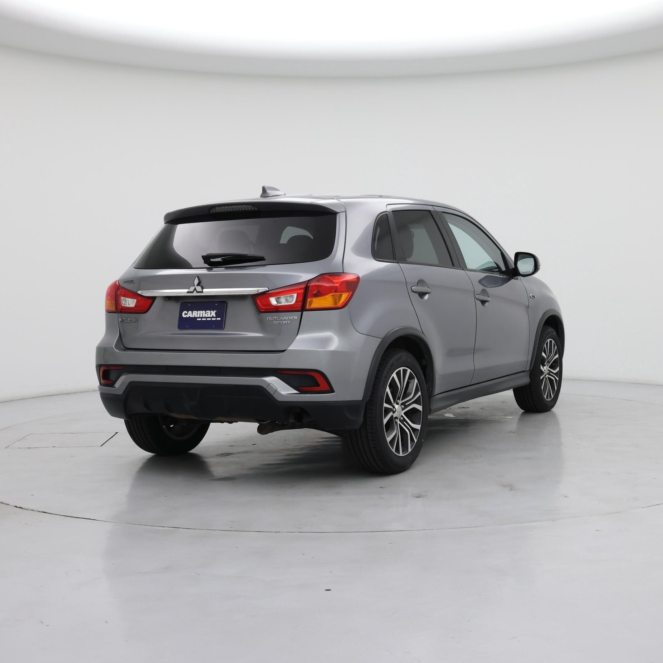 Thumbnail: 2018 Mitsubishi Outlander Sport - 8