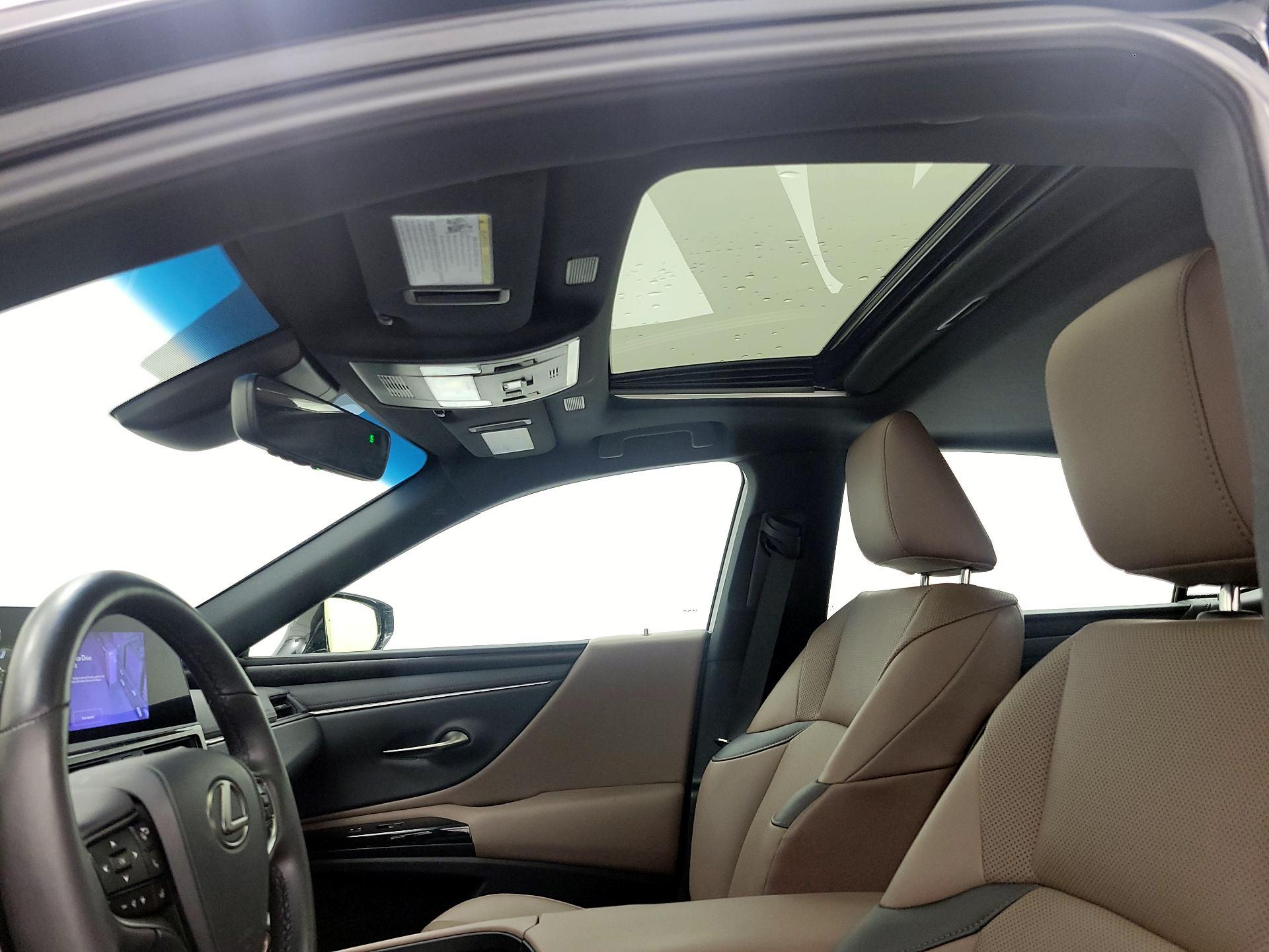 Thumbnail: 2023 Lexus ES - 19