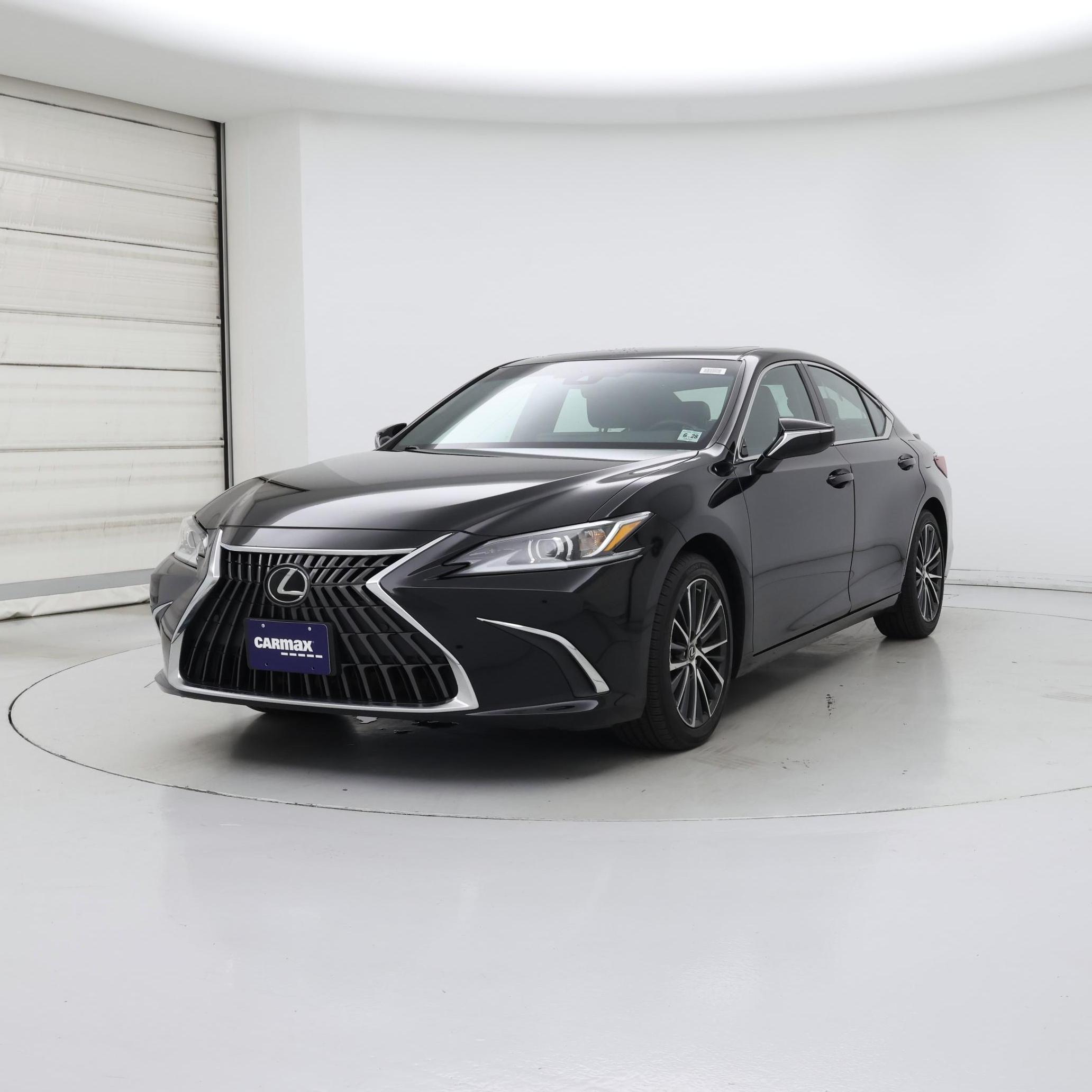 Thumbnail: 2023 Lexus ES - 4