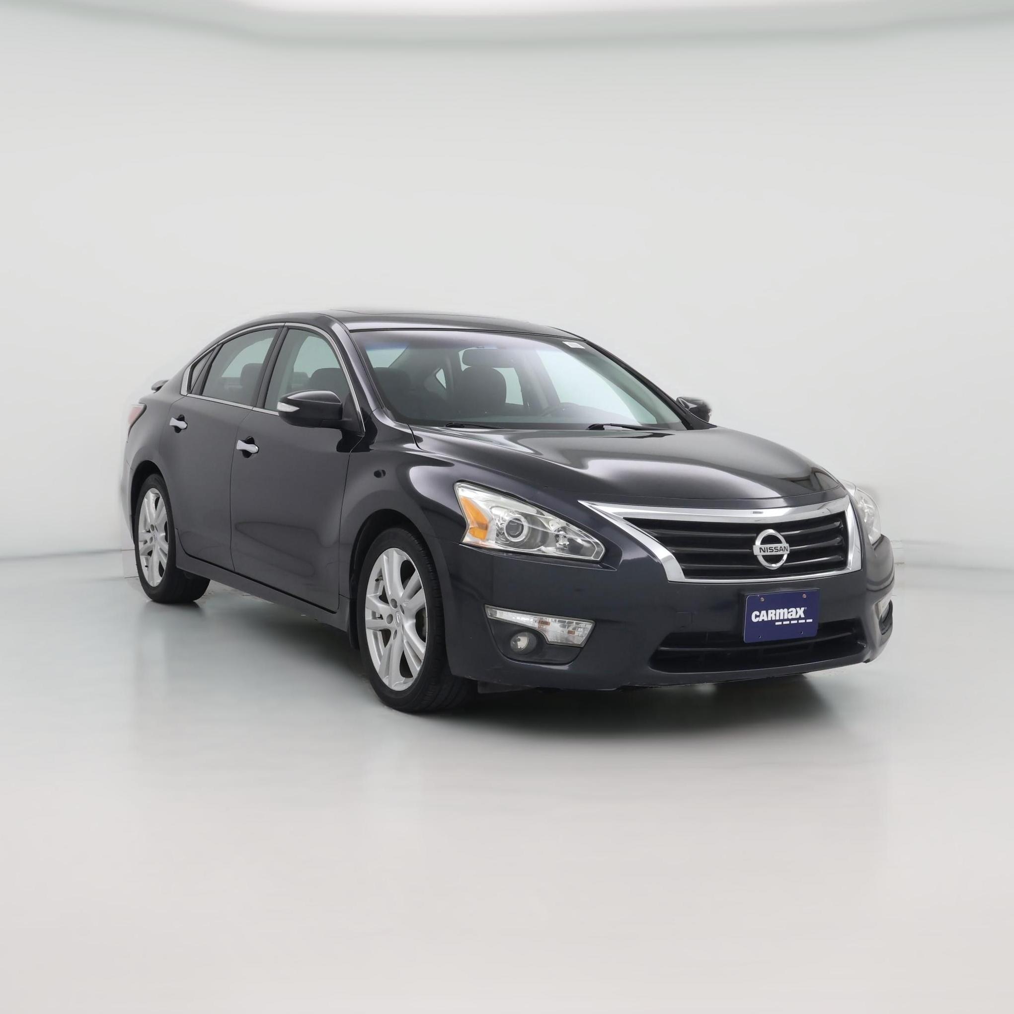 Thumbnail: 2014 Nissan Altima - 1
