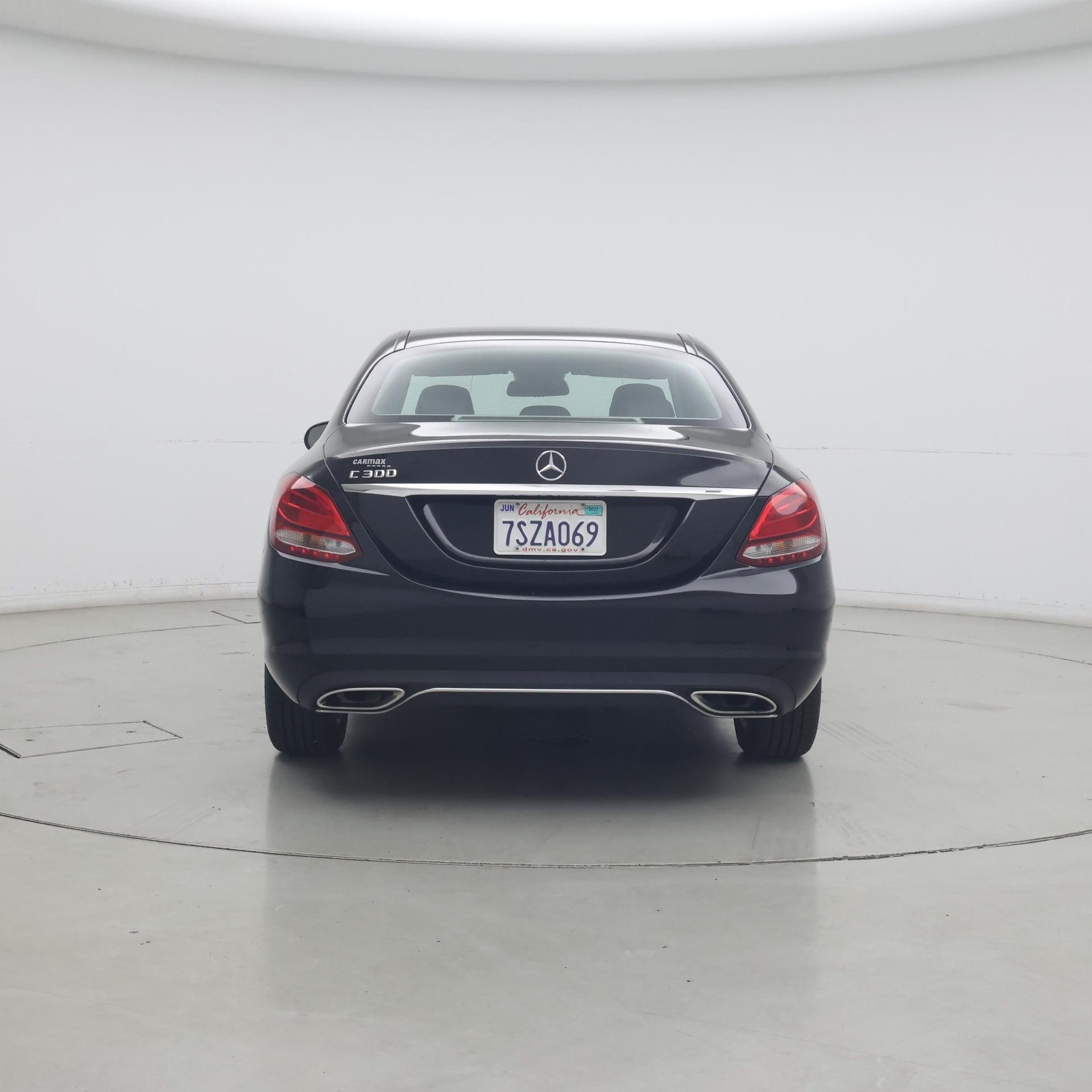 Thumbnail: 2016 Mercedes-Benz C-Class - 6