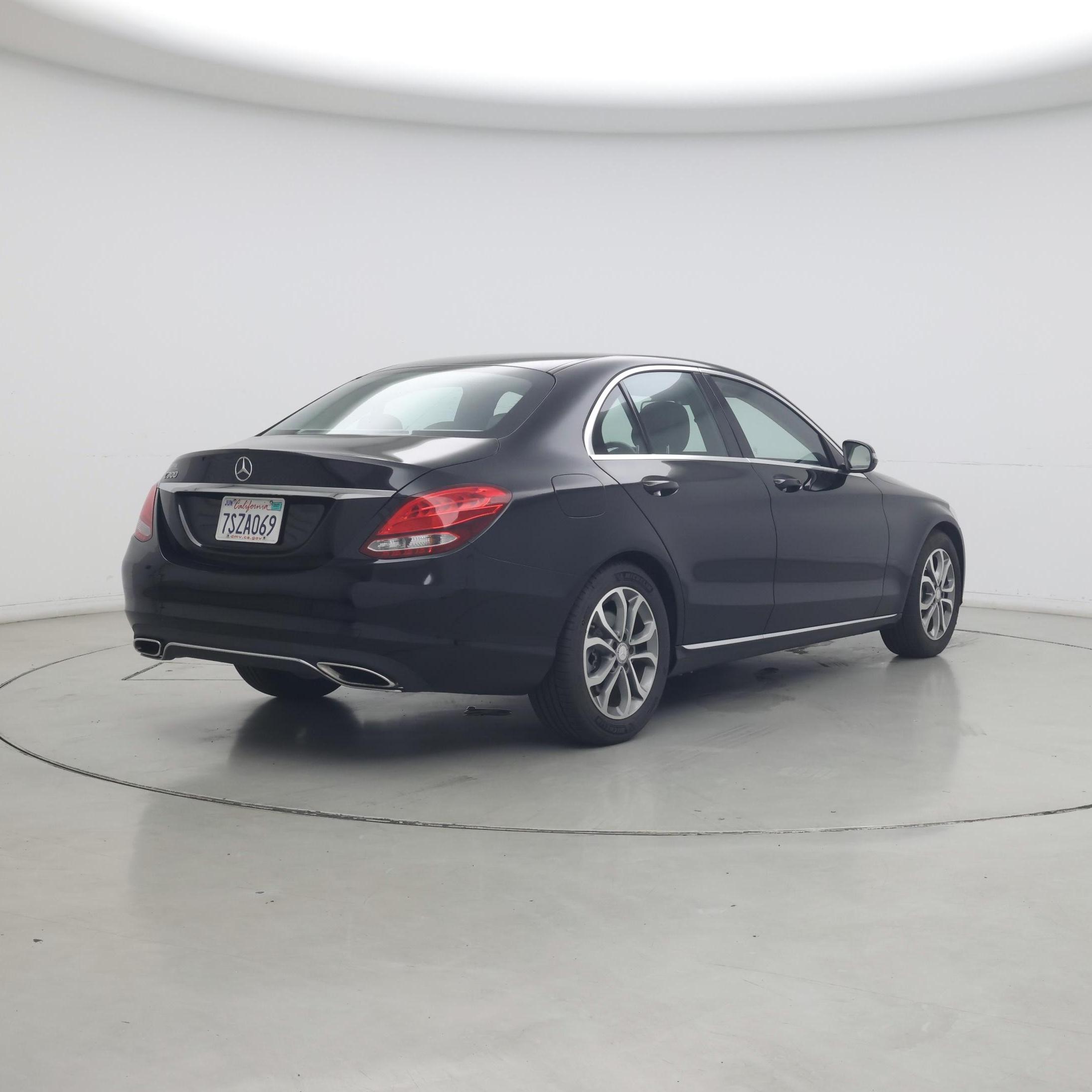 Thumbnail: 2016 Mercedes-Benz C-Class - 8