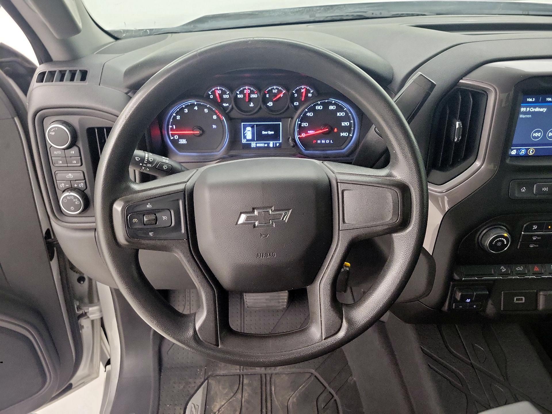 Thumbnail: 2019 Chevrolet Silverado 1500 - 10