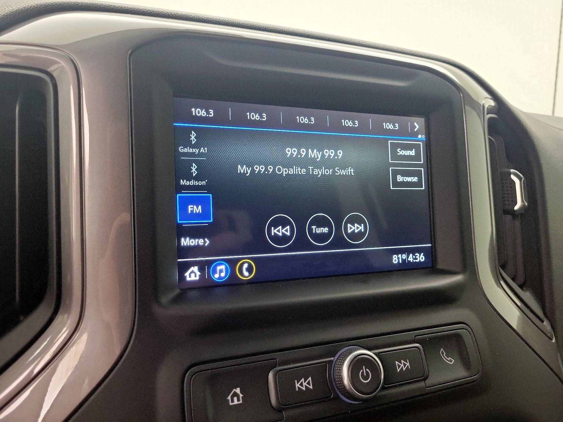 Thumbnail: 2019 Chevrolet Silverado 1500 - 15