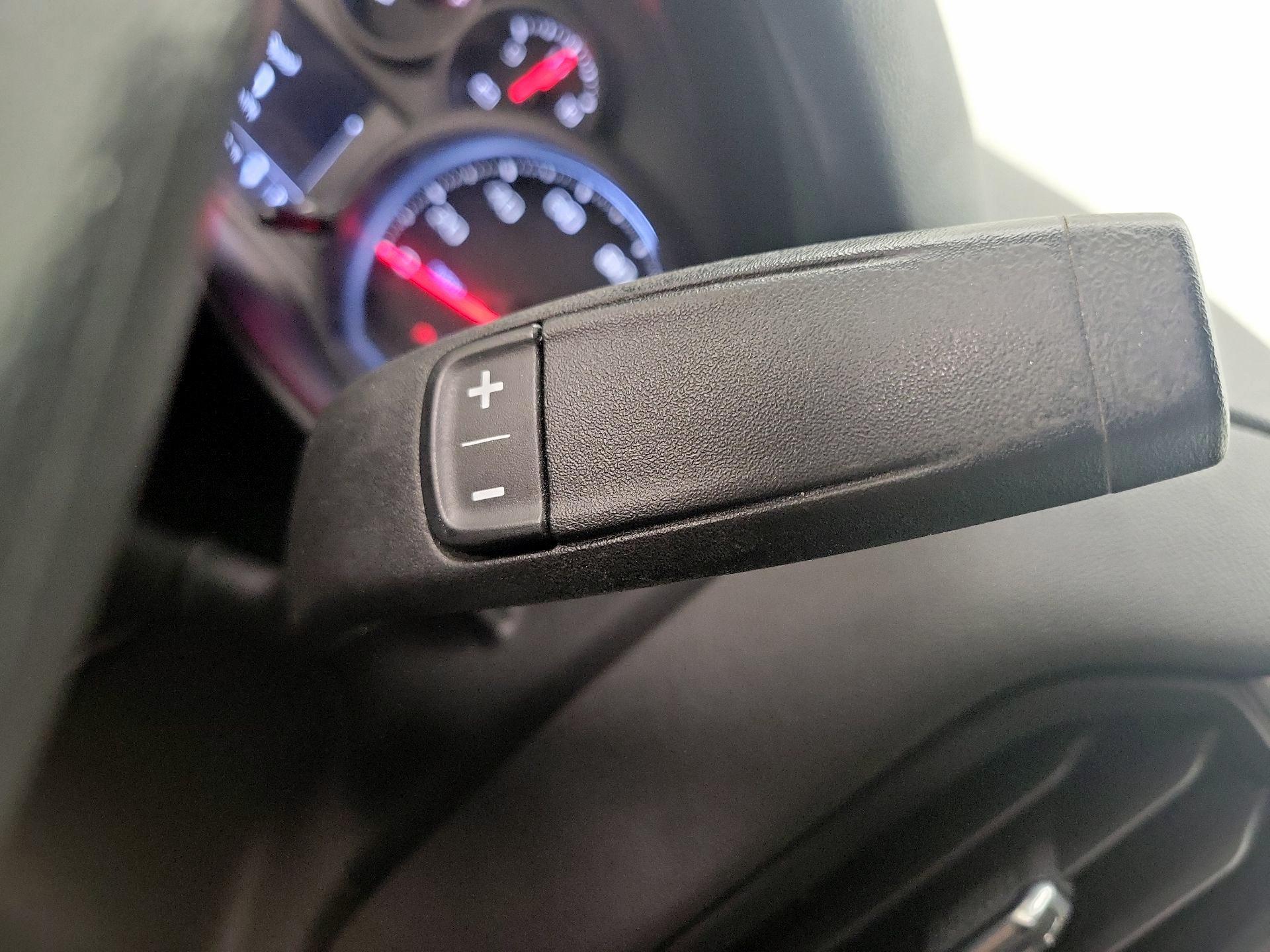 Thumbnail: 2019 Chevrolet Silverado 1500 - 17