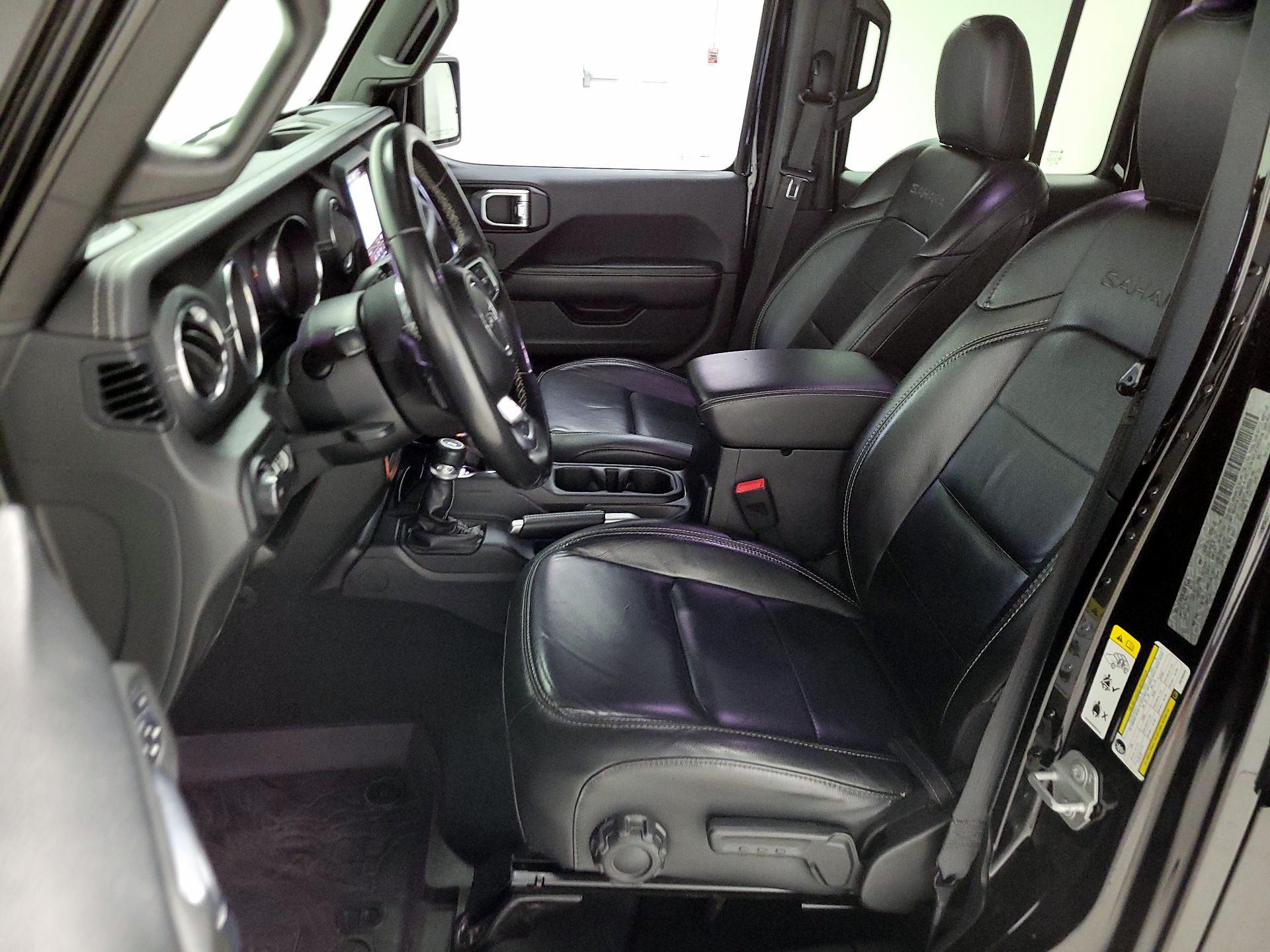 Thumbnail: 2018 Jeep Wrangler - 11