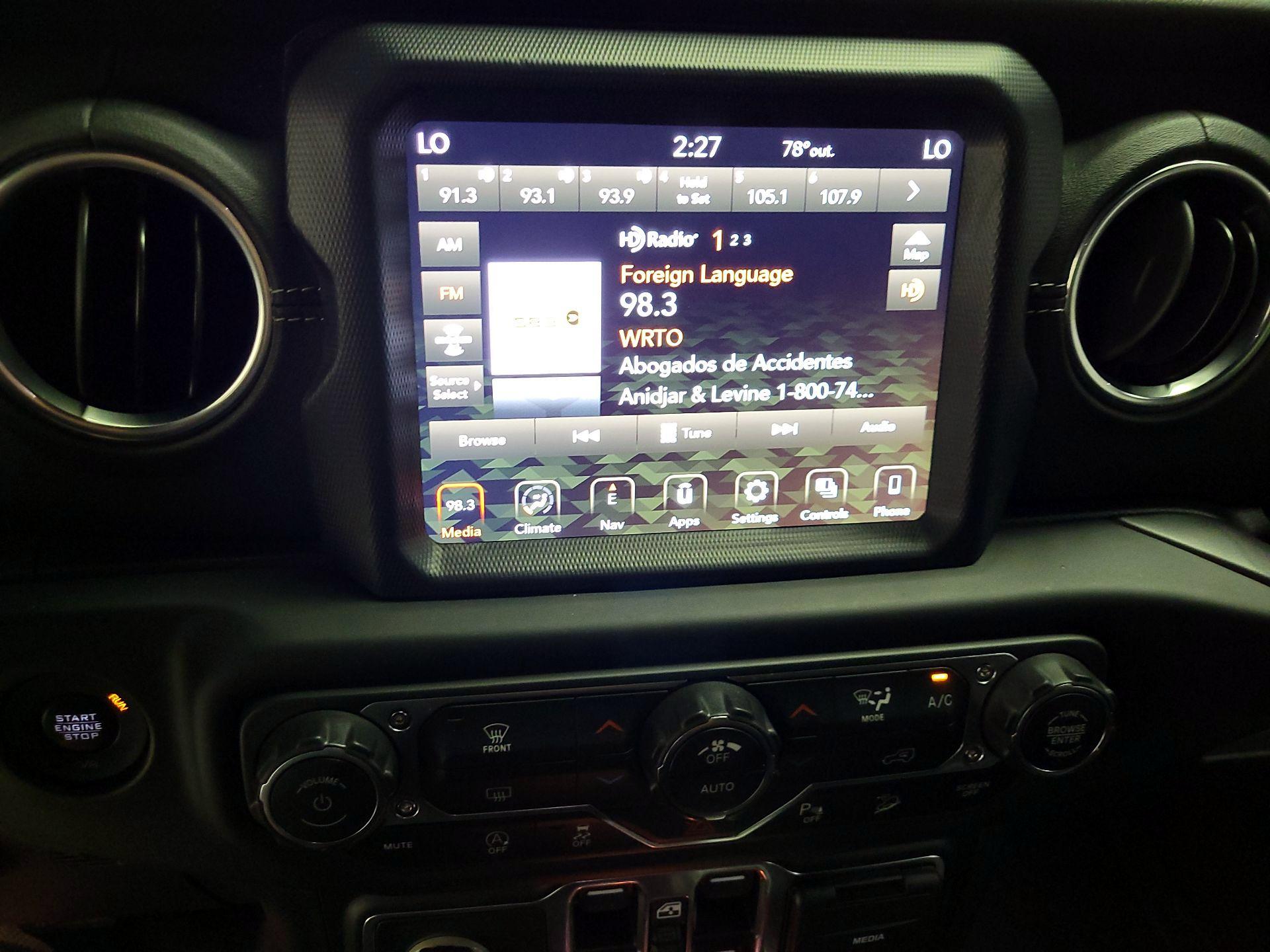 Thumbnail: 2018 Jeep Wrangler - 16