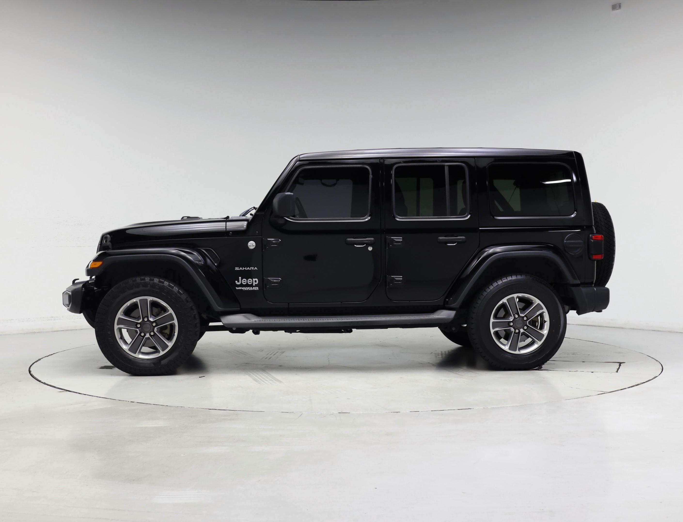Thumbnail: 2018 Jeep Wrangler - 3