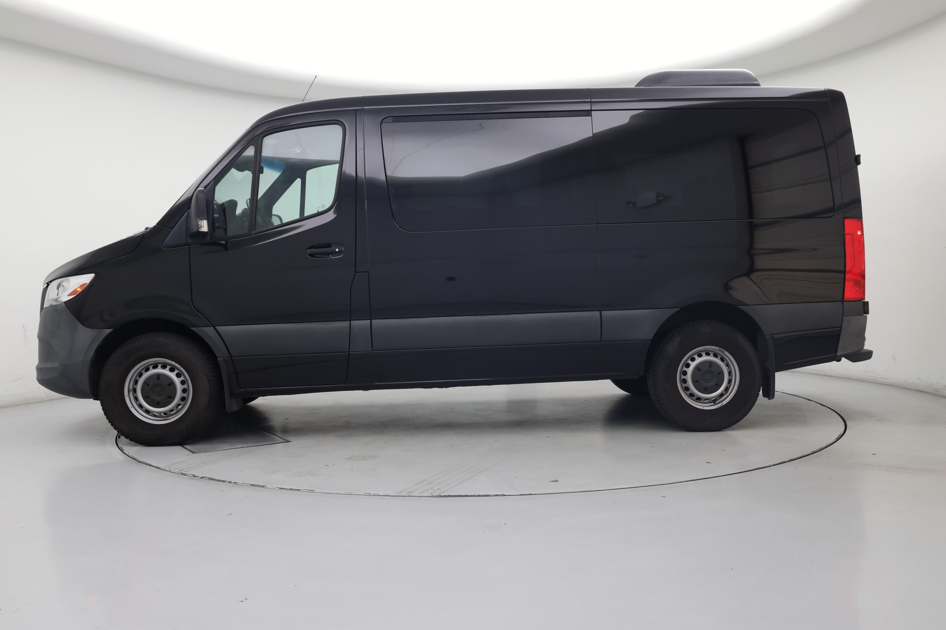 Thumbnail: 2022 Mercedes-Benz Sprinter - 3