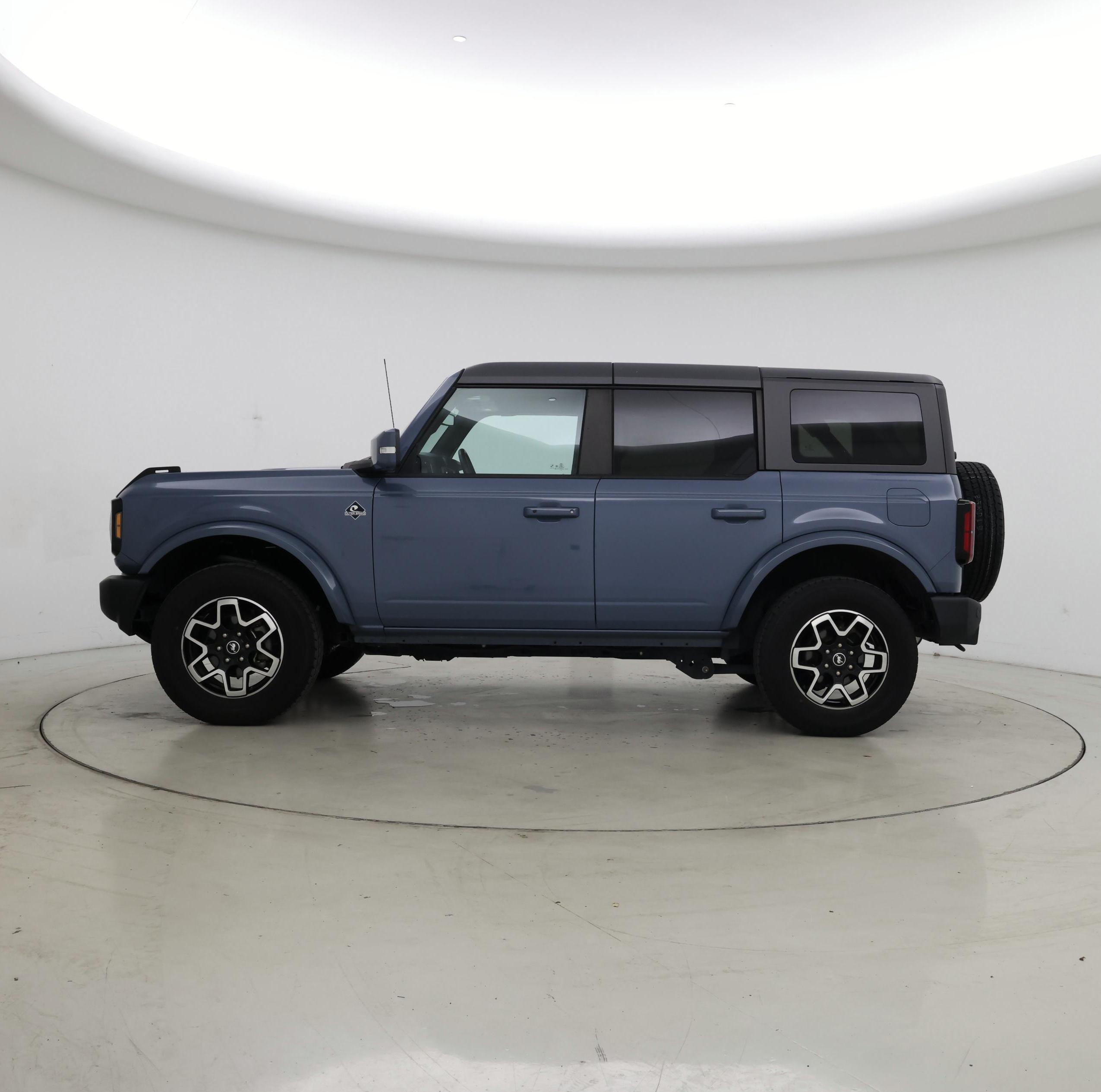 Thumbnail: 2024 Ford Bronco - 3
