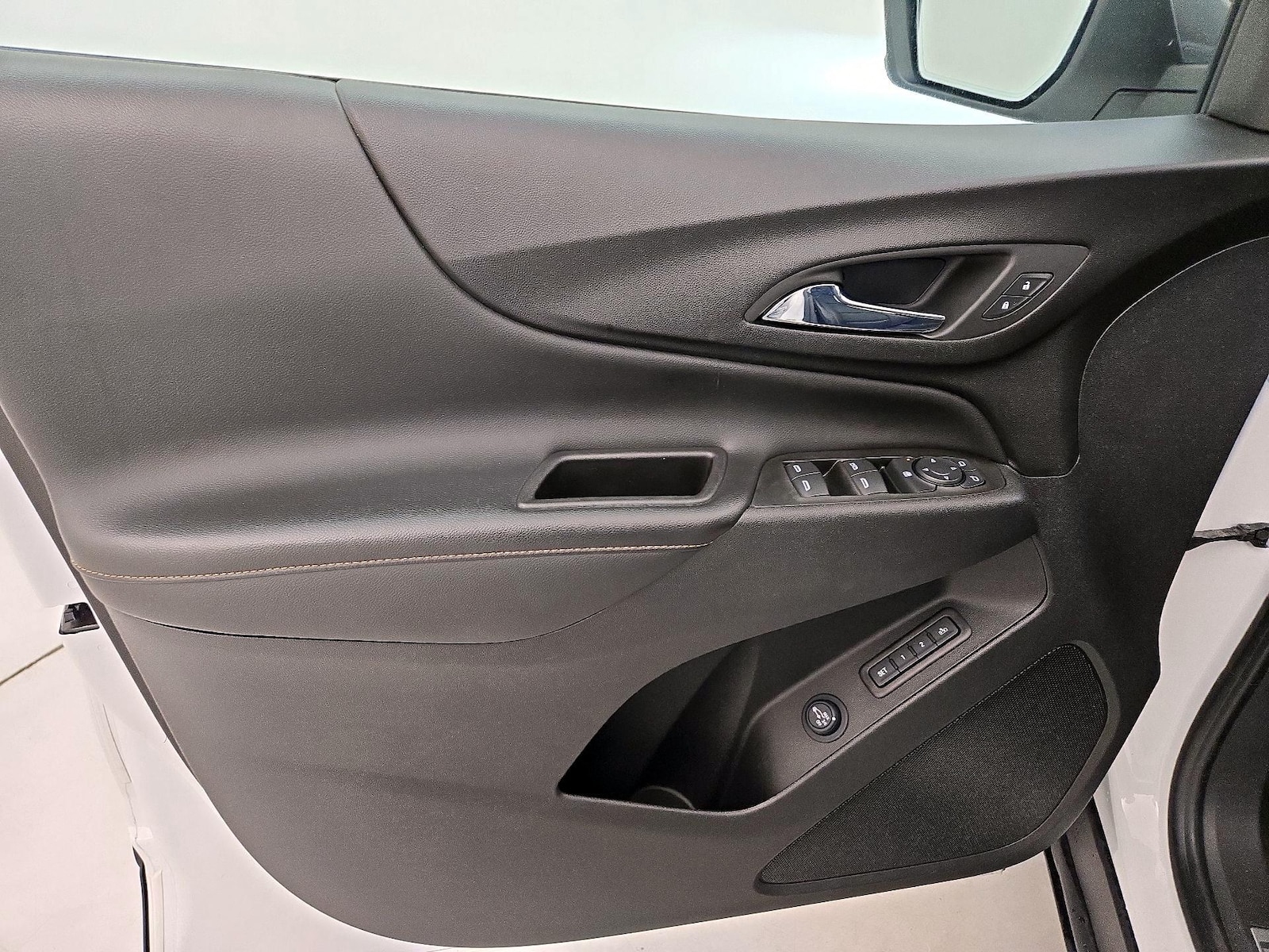 2021 Chevrolet Equinox Premier - Photo 13