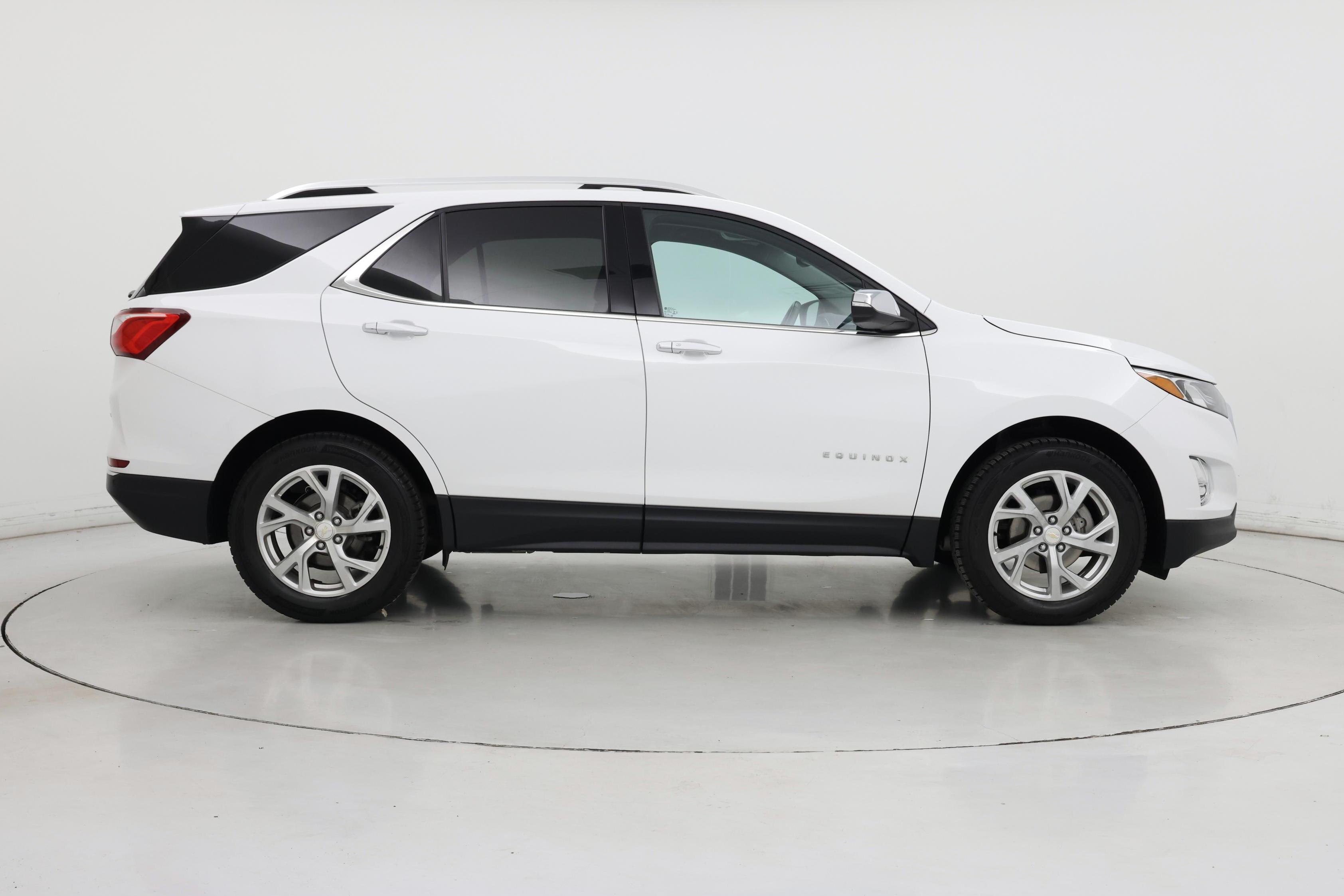 Thumbnail: 2021 Chevrolet Equinox - 7