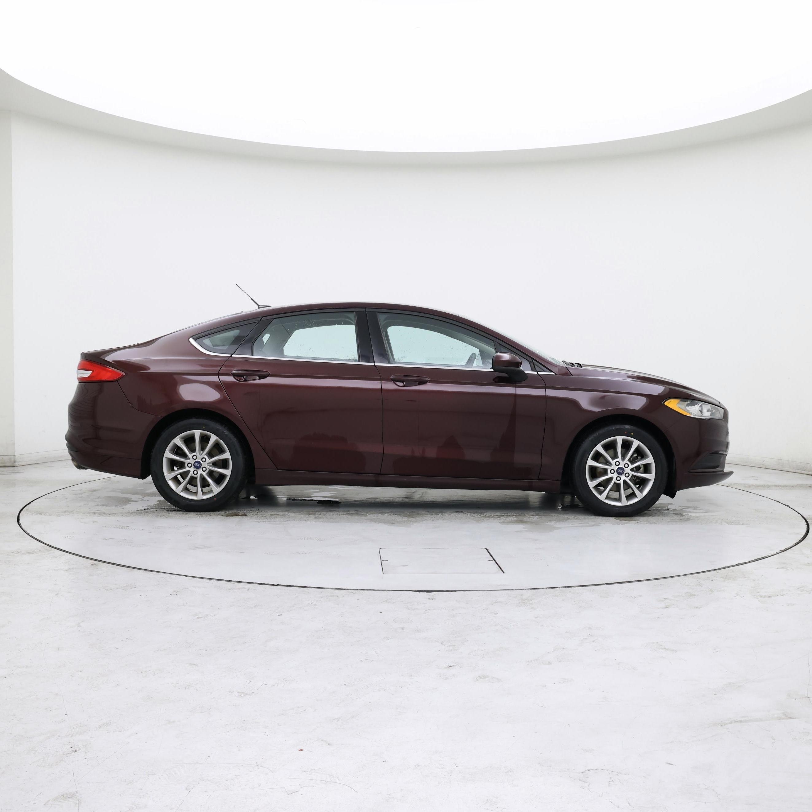 Thumbnail: 2017 Ford Fusion - 7