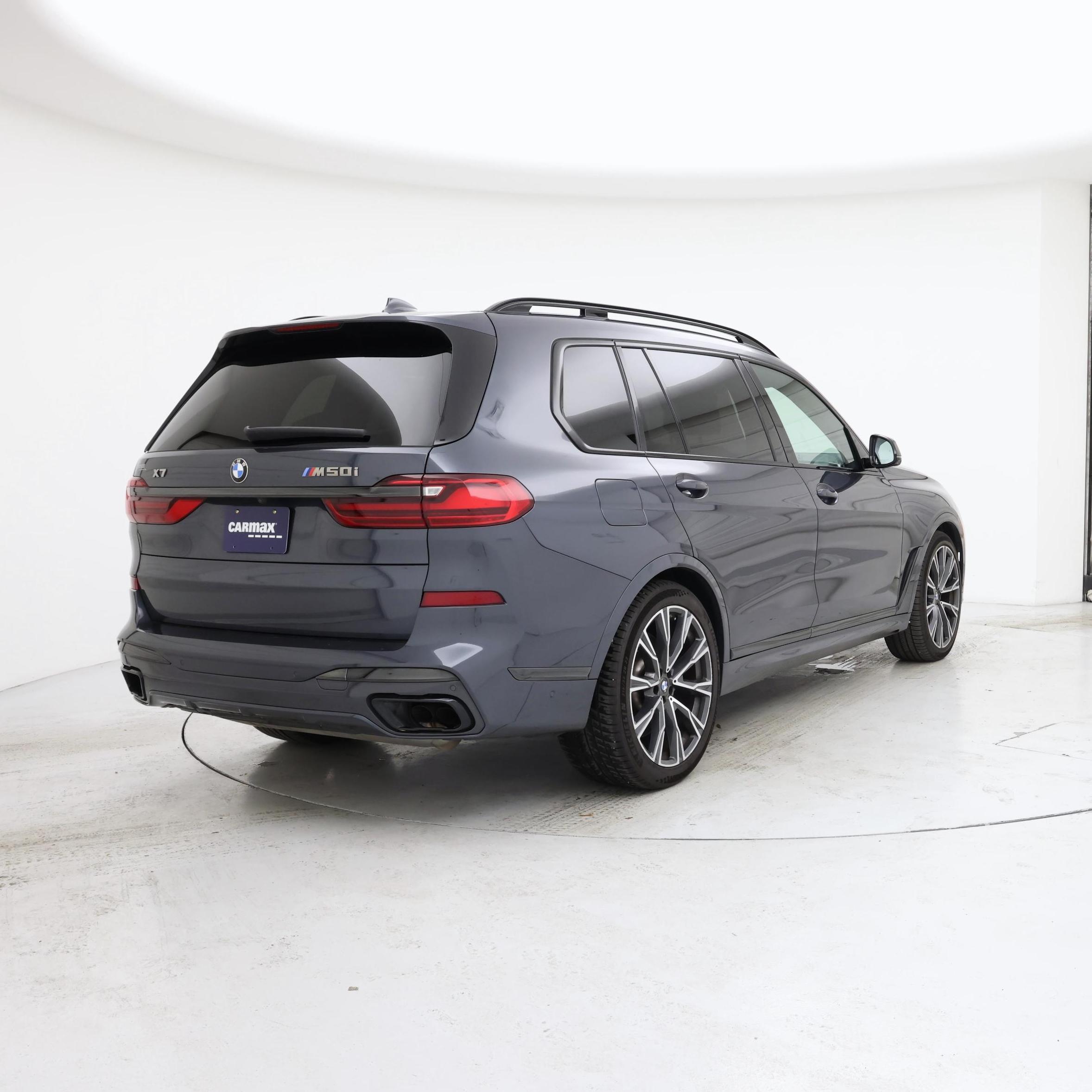 Thumbnail: 2021 BMW X7 - 8
