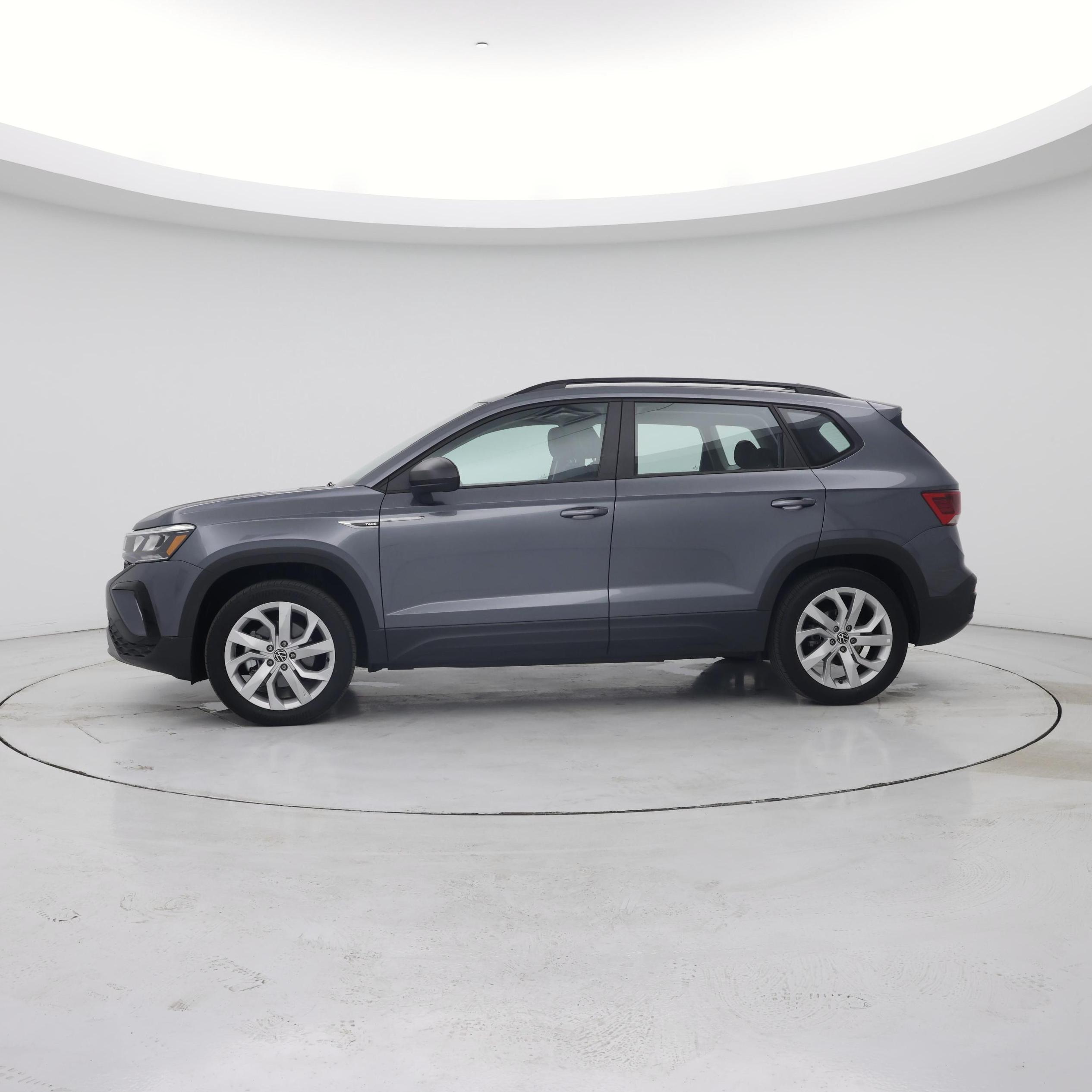 Thumbnail: 2023 Volkswagen Taos - 3